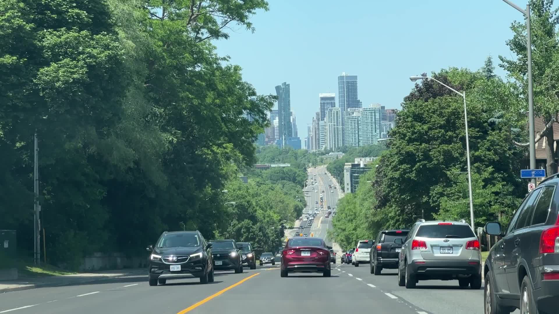 Vehicle traffic in Toronto