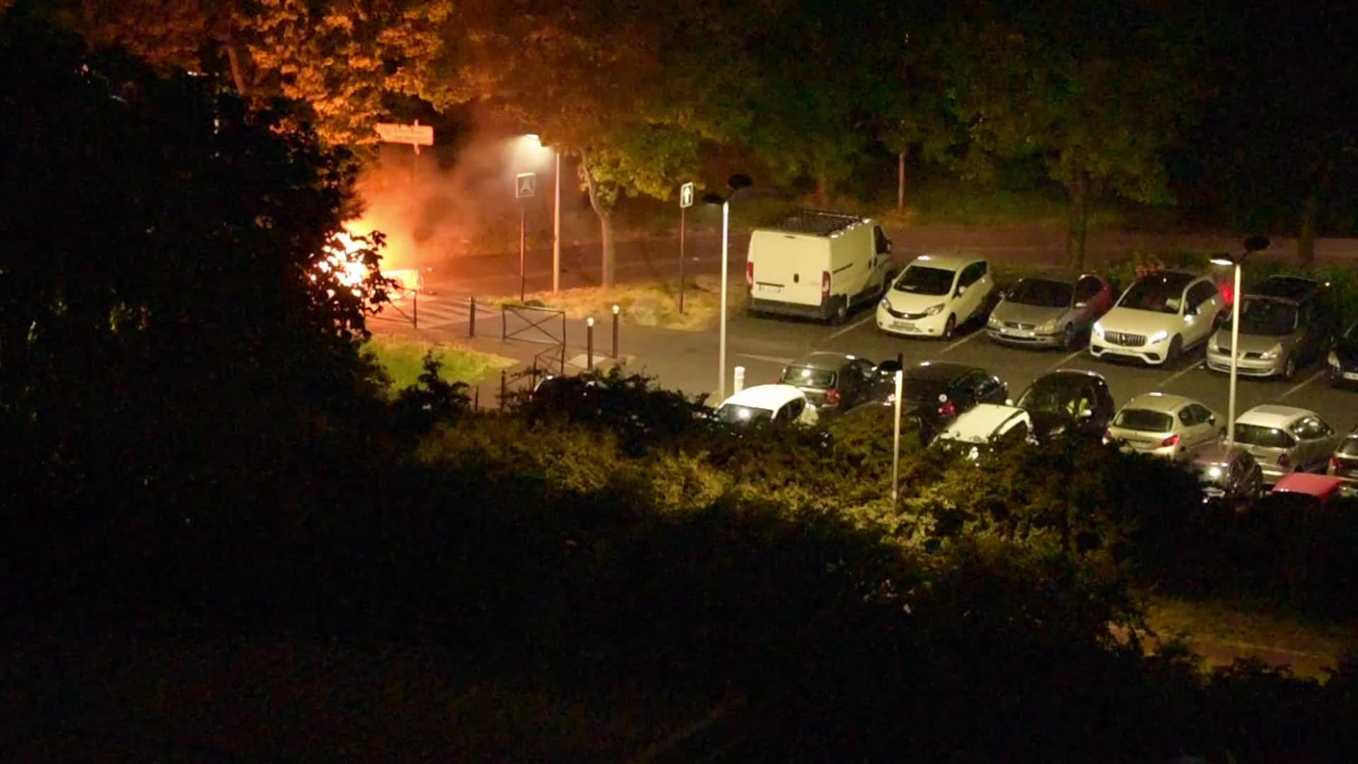 Another night of rioting in the Paris region after the death of young Nahel
