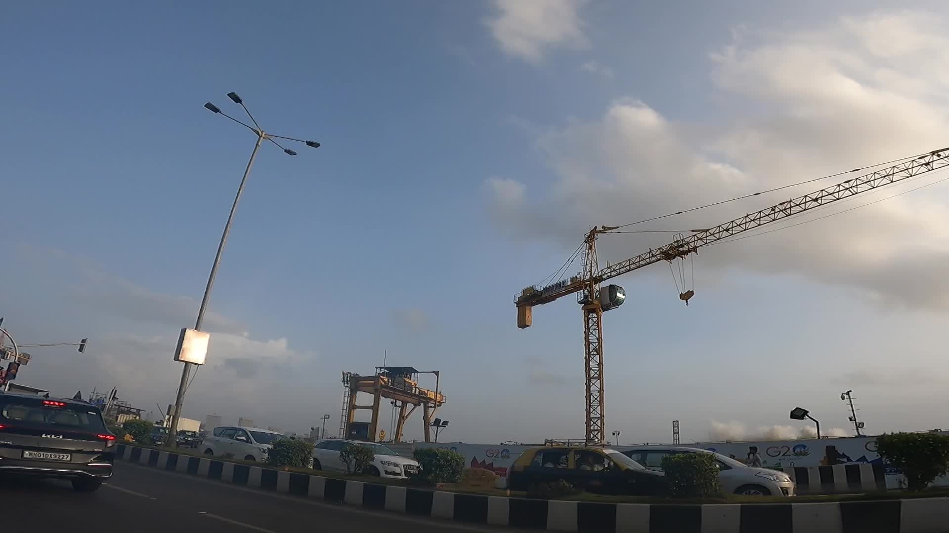 Daily Life In Mumbai