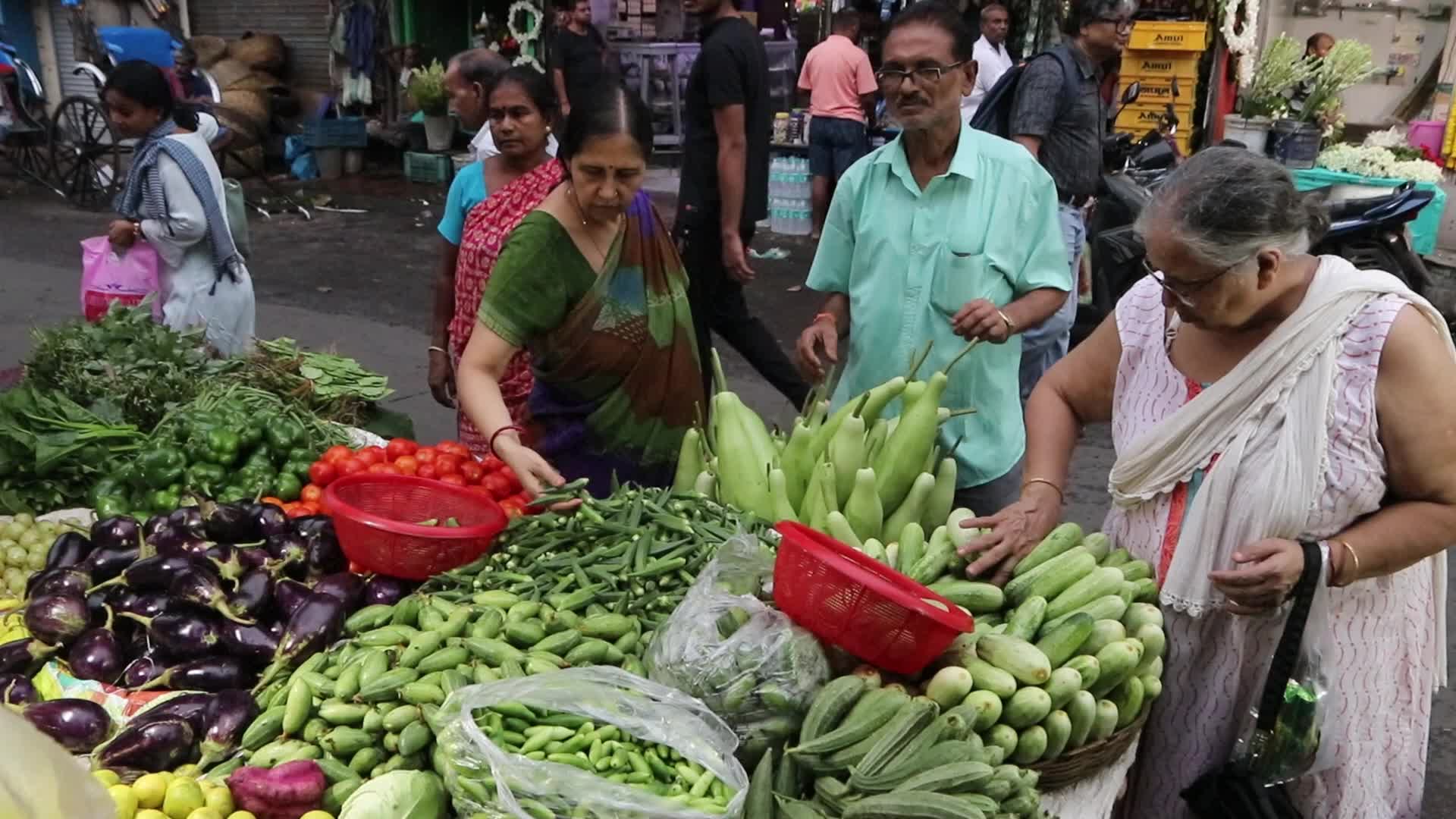 Vegetable prices soar in India