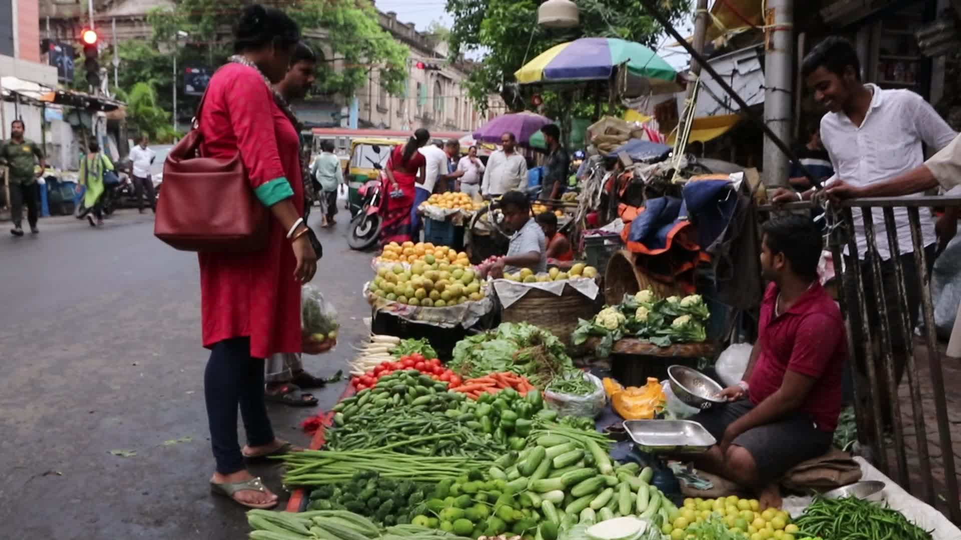 Vegetable prices soar in India