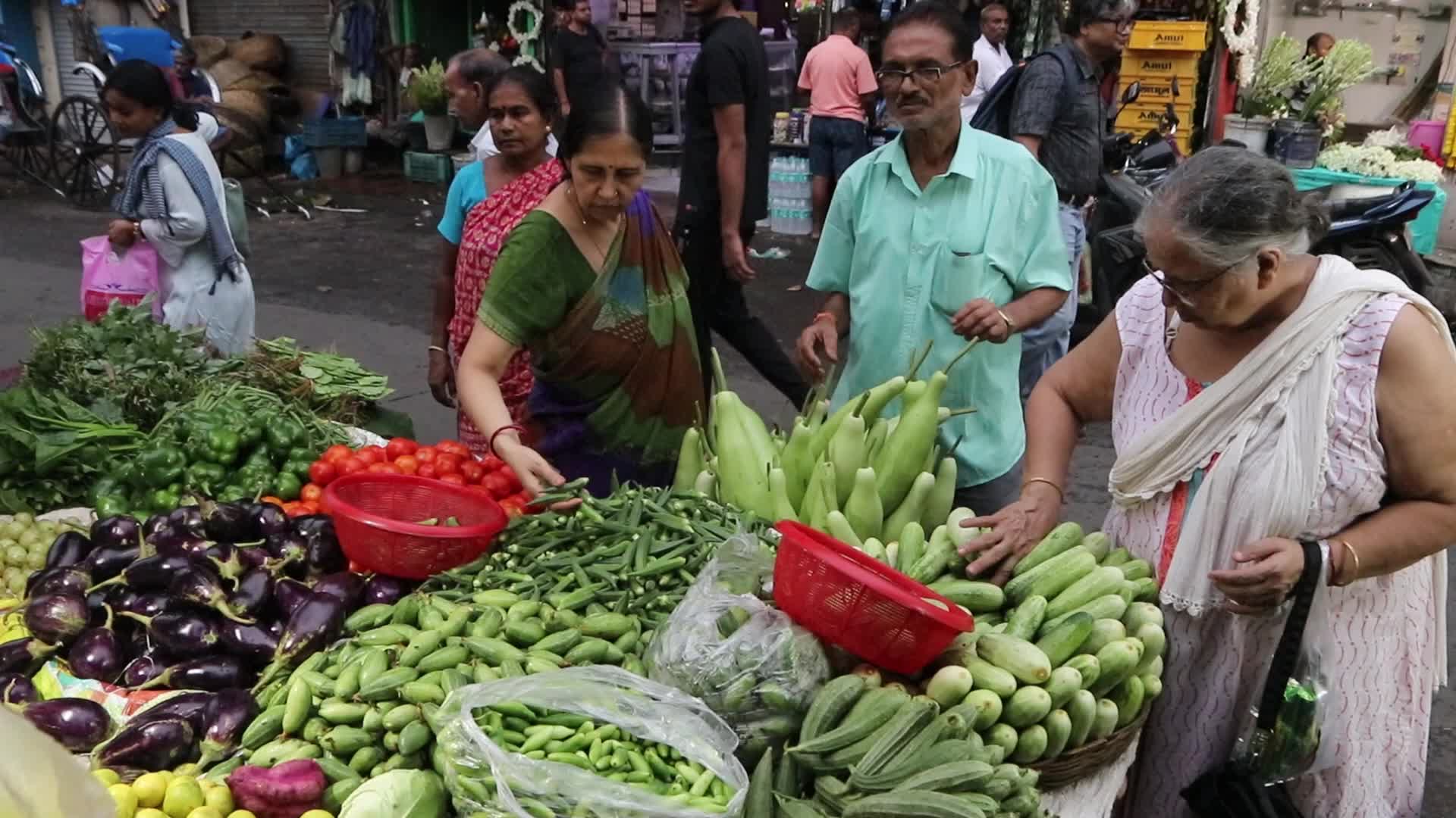 Vegetable prices soar in India