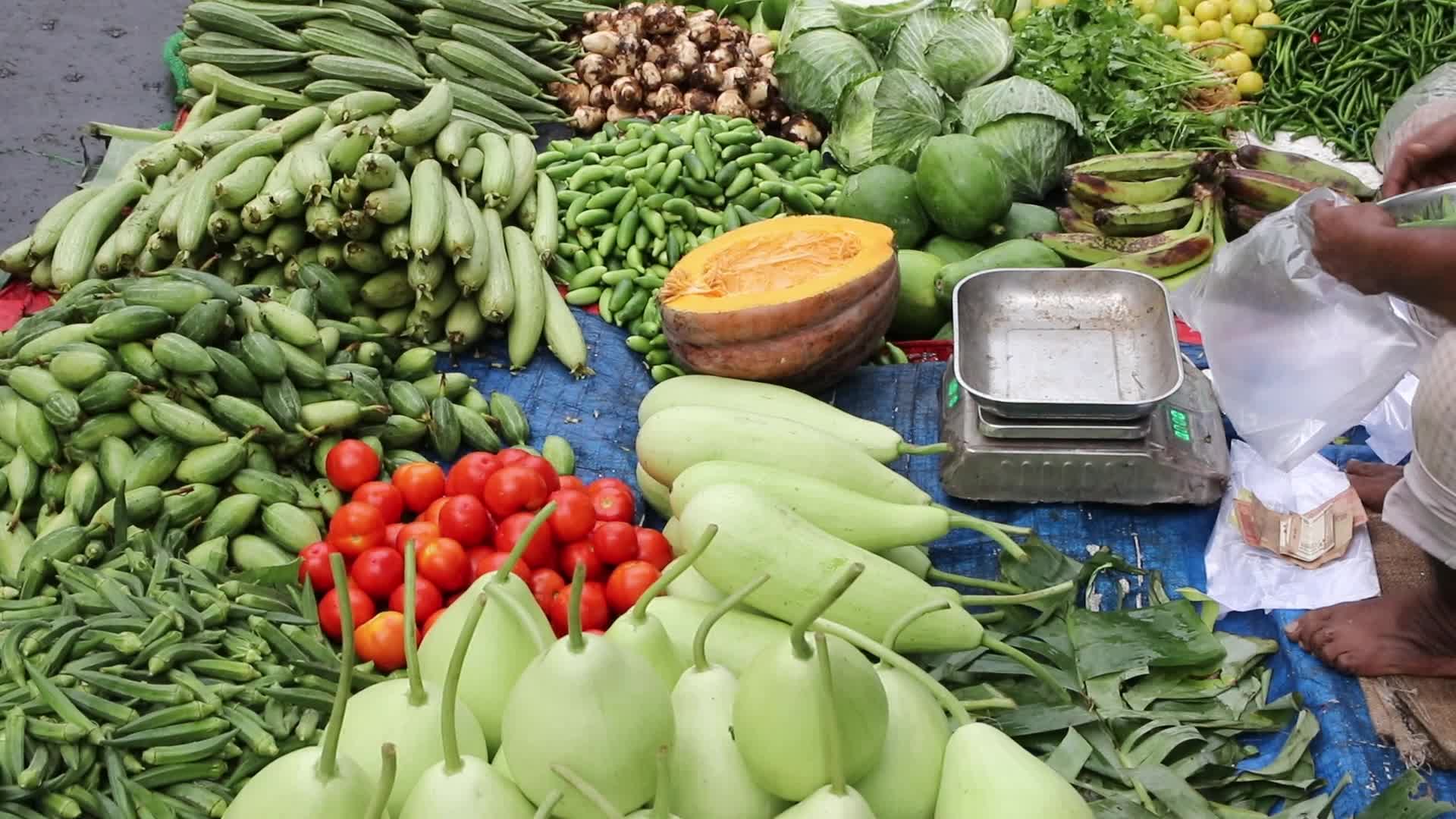 Vegetable prices soar in India