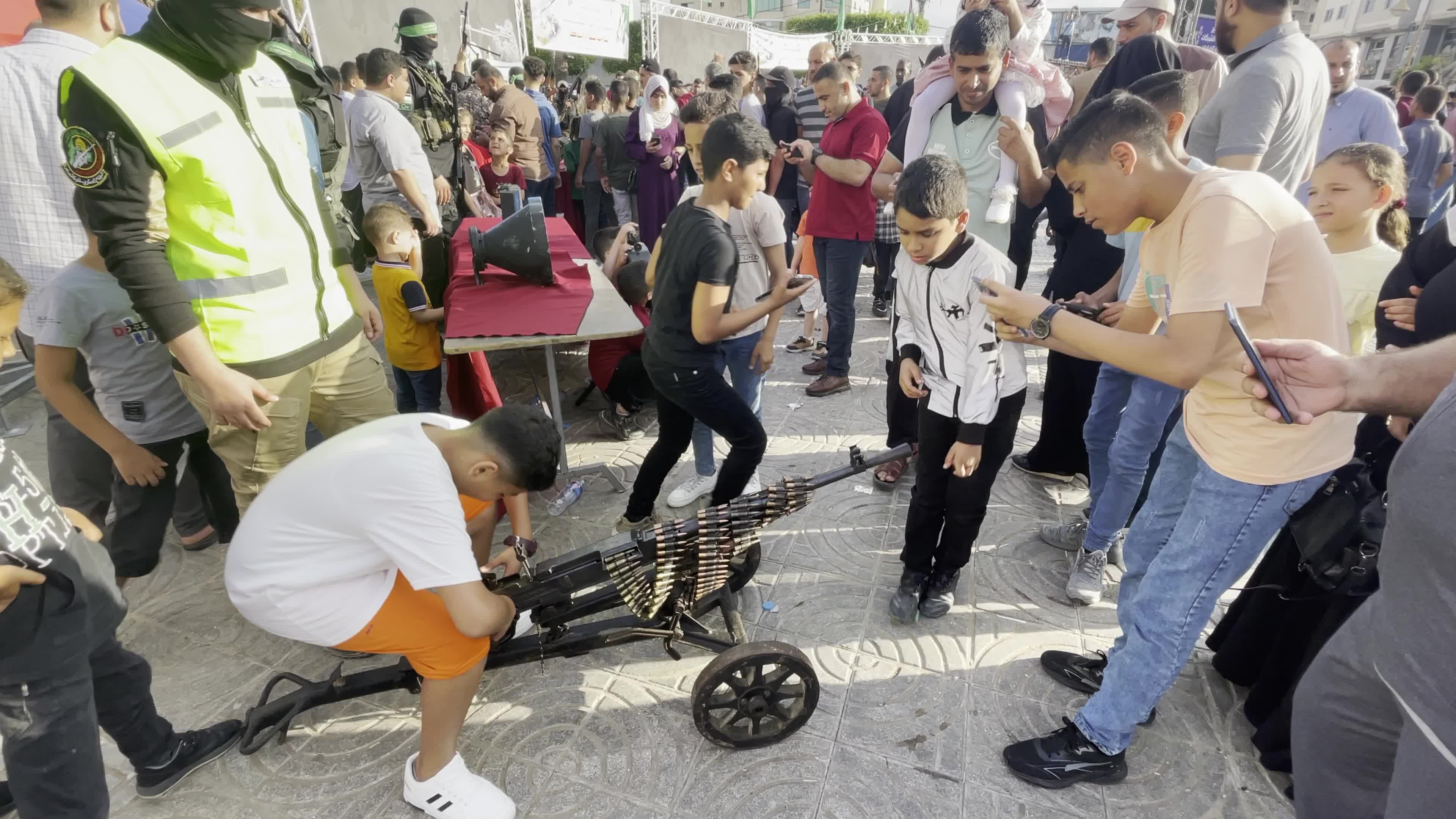 Al-Qassam Brigades' Weapons Exhibition Marks Eid al-Adha in Gaza