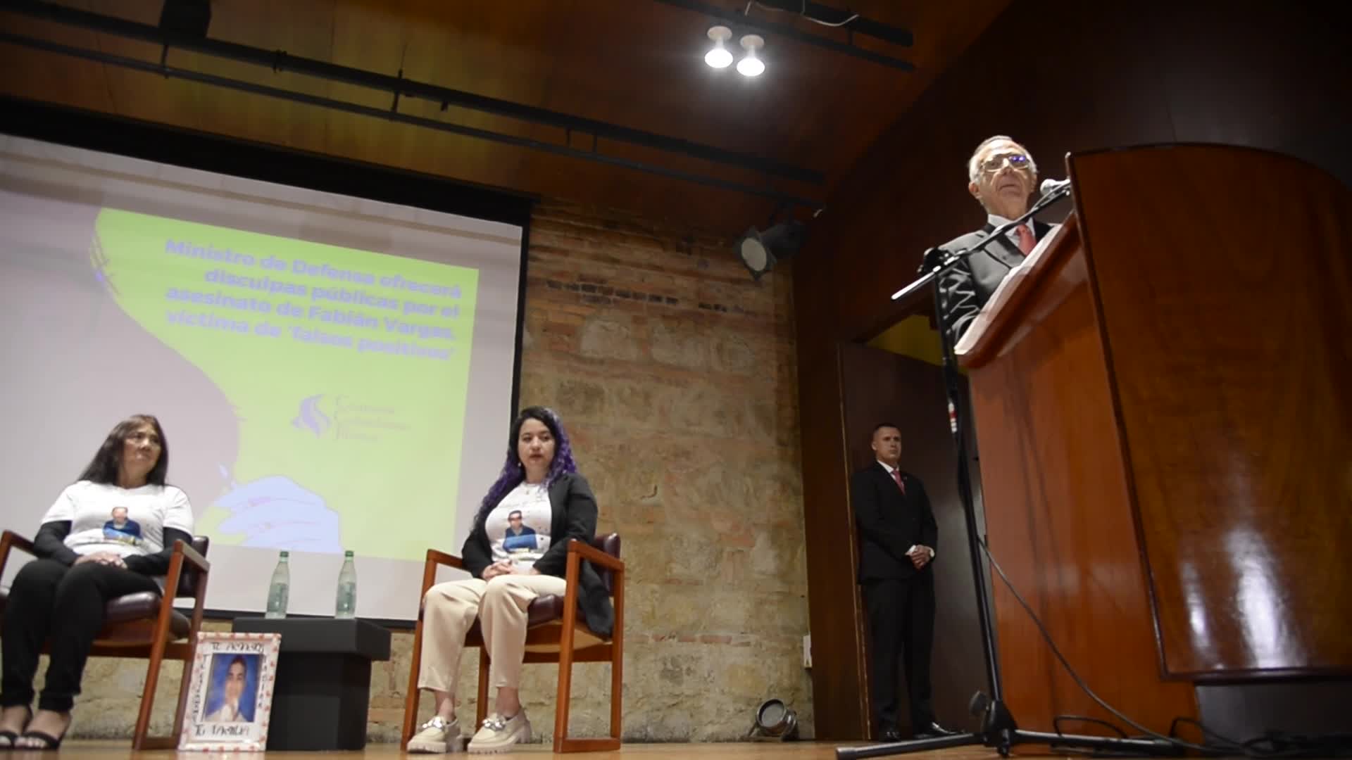 Colombian Defense Minister Apologizes Publicly For Fabian Vargas False Positive