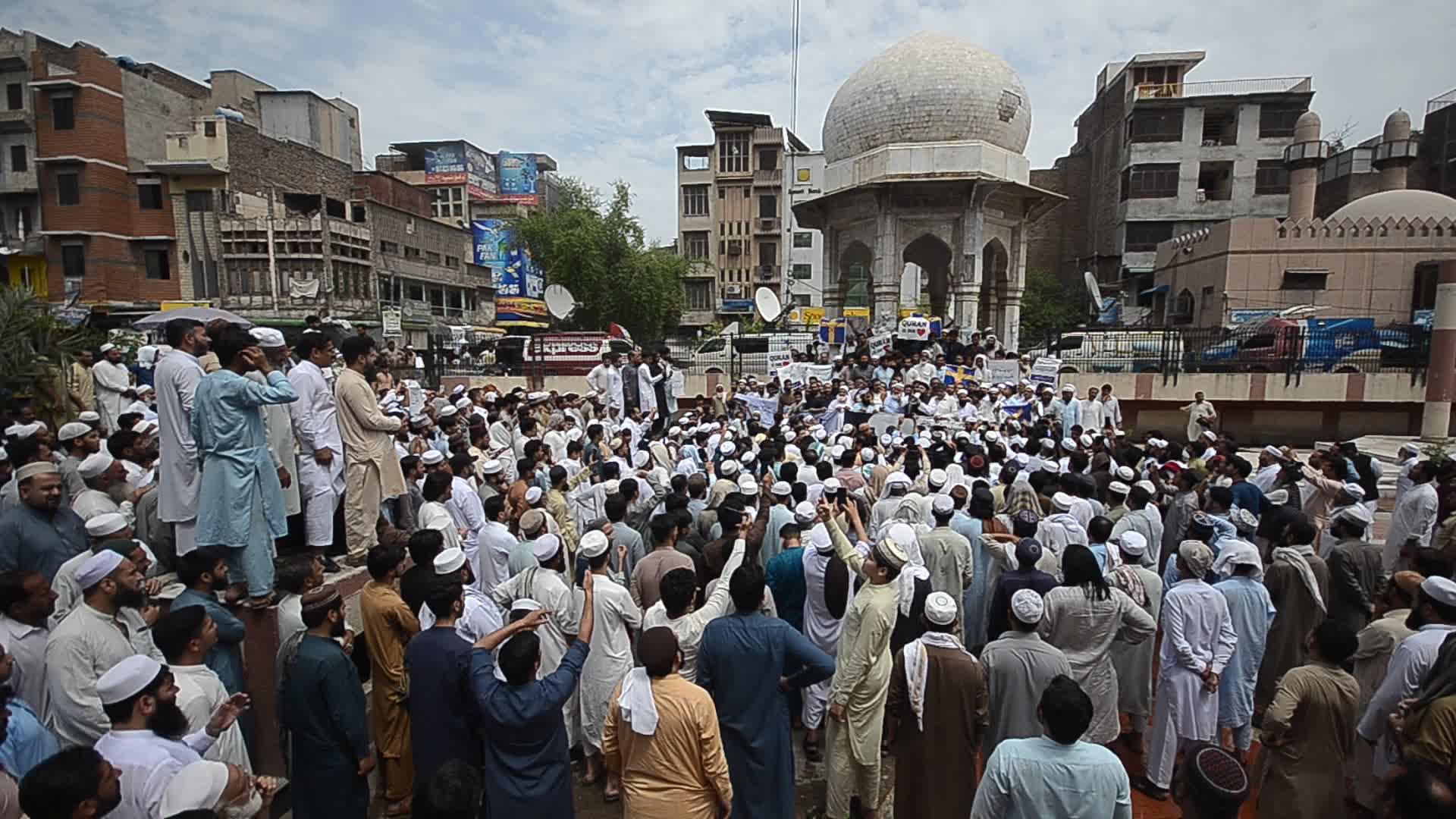 Nationwide protest in Pakistan against burning of Koran in Sweden
