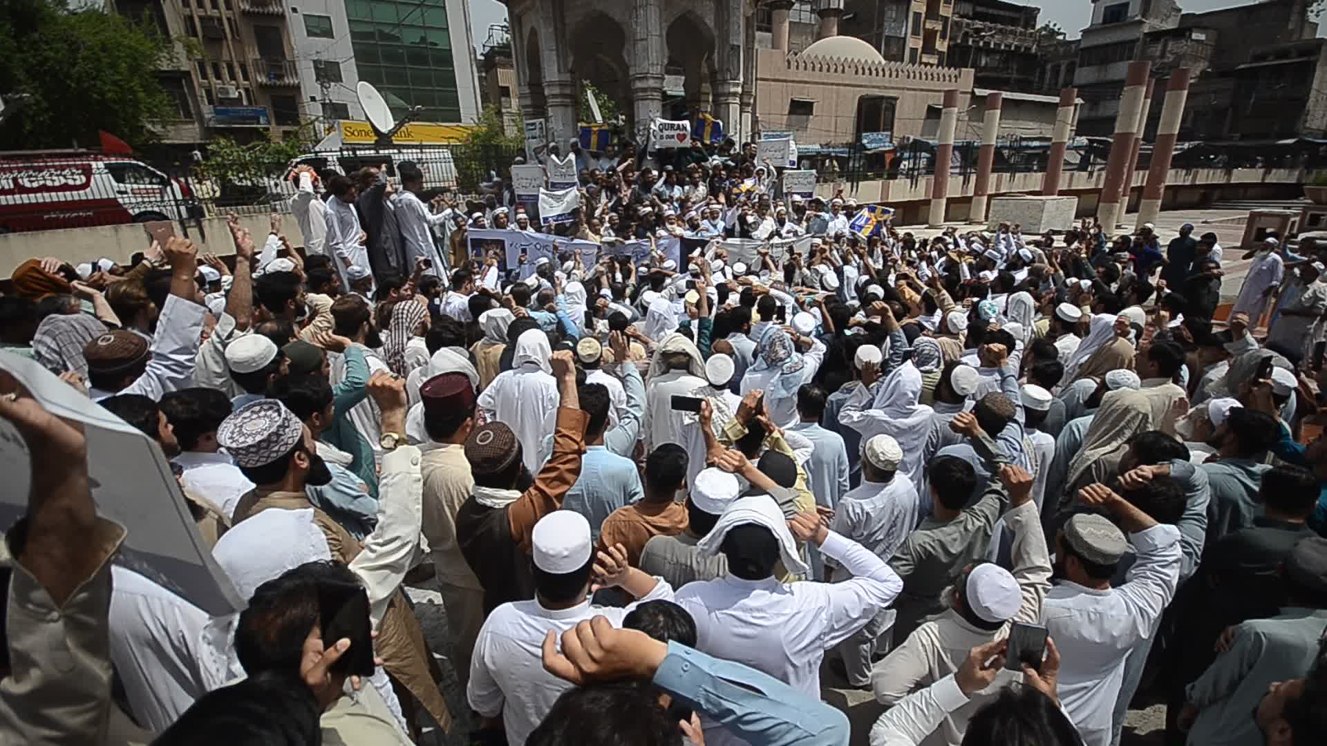 Nationwide protest in Pakistan against burning of Koran in Sweden
