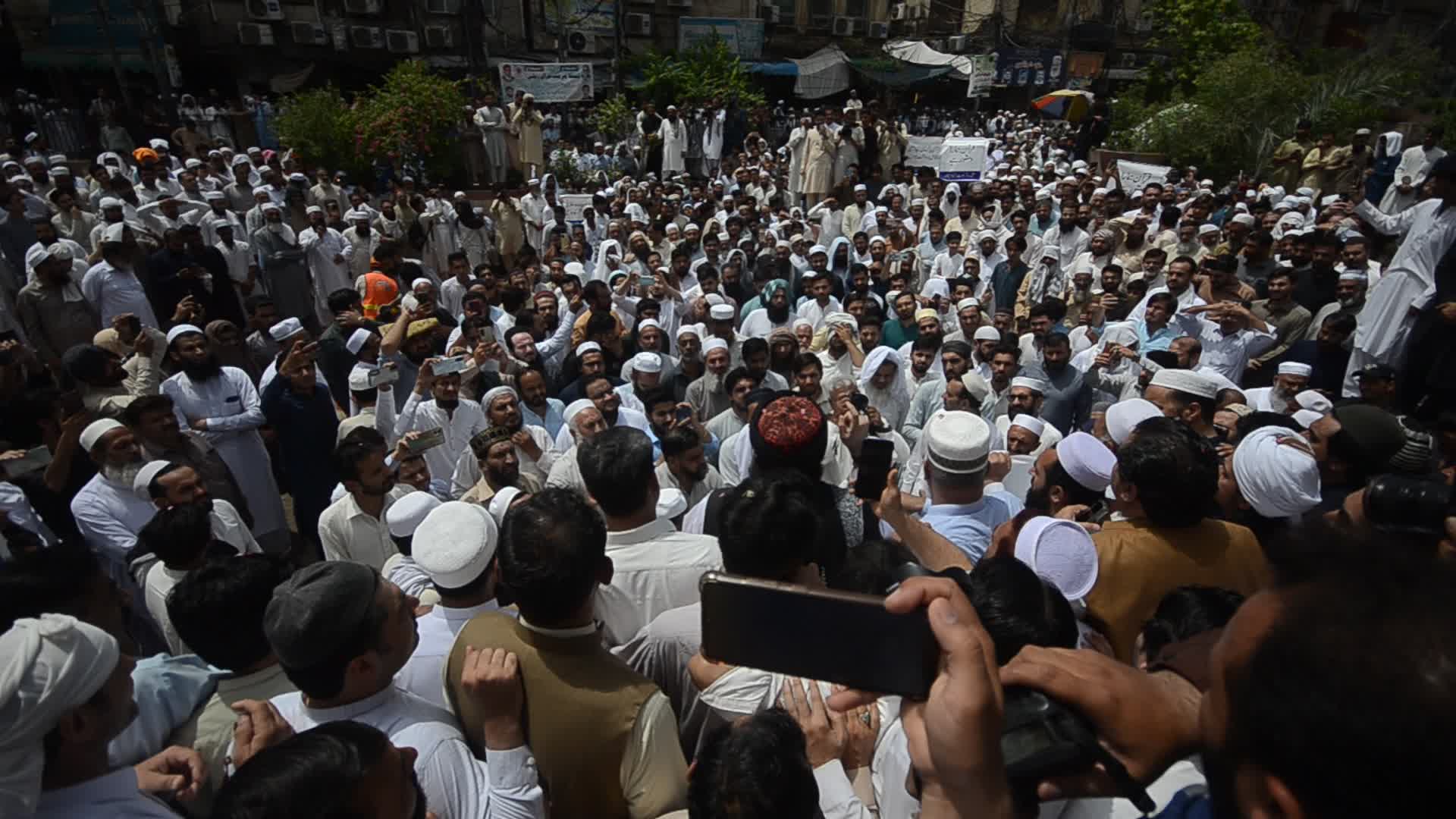 Nationwide protest in Pakistan against burning of Koran in Sweden

