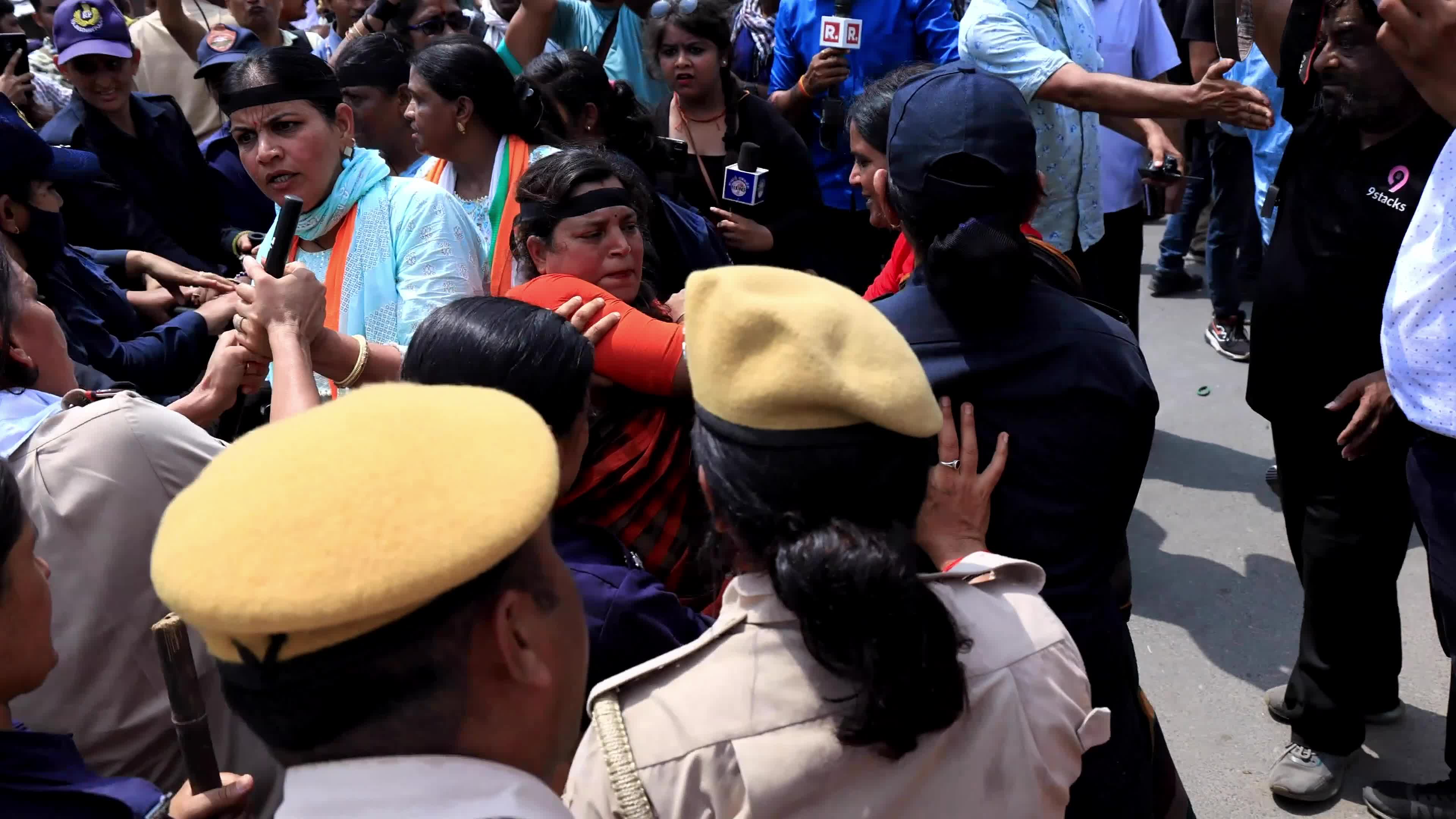 BJP Mahila Morcha Protest In Jaipur