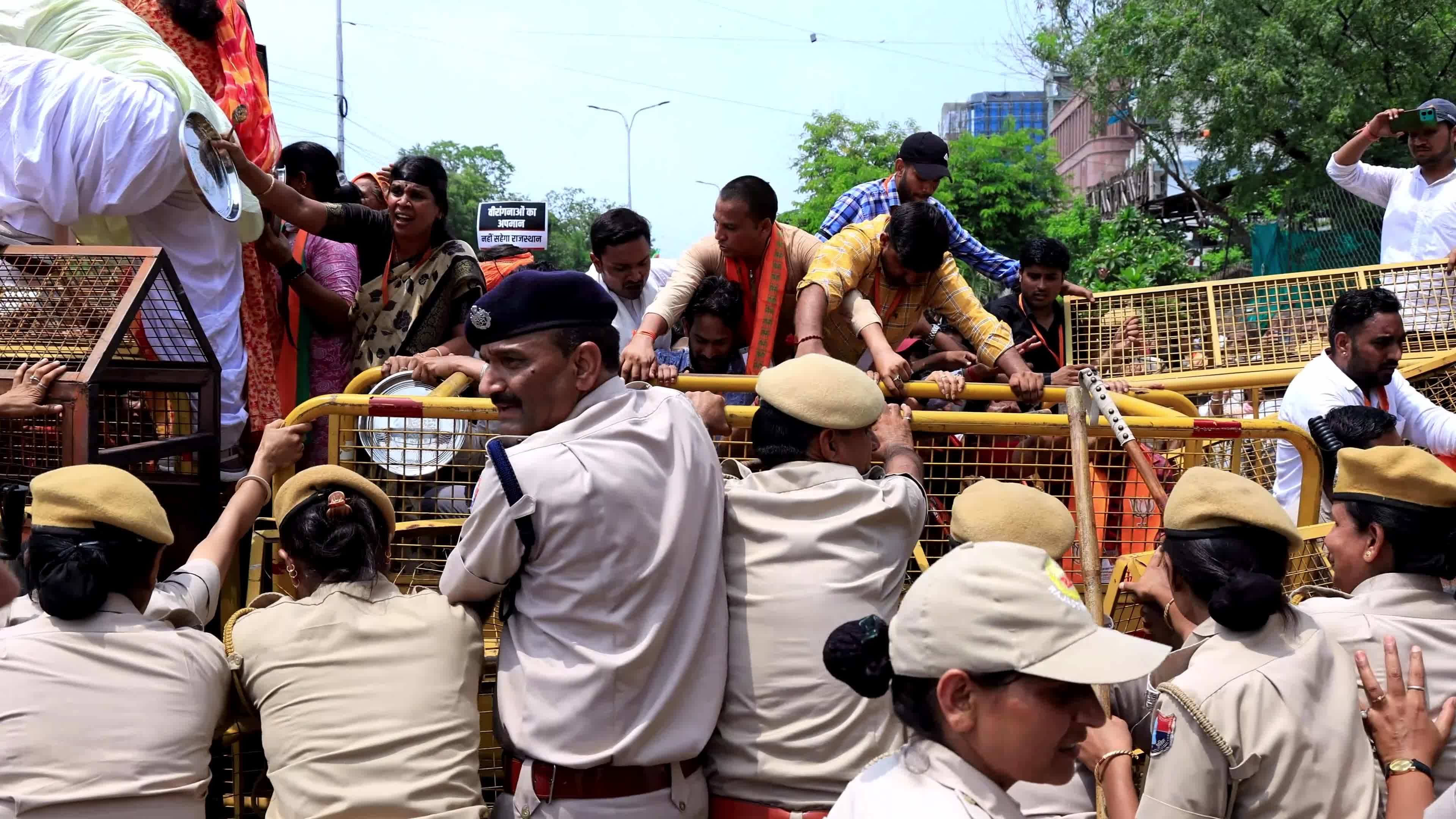 BJP Mahila Morcha Protest In Jaipur