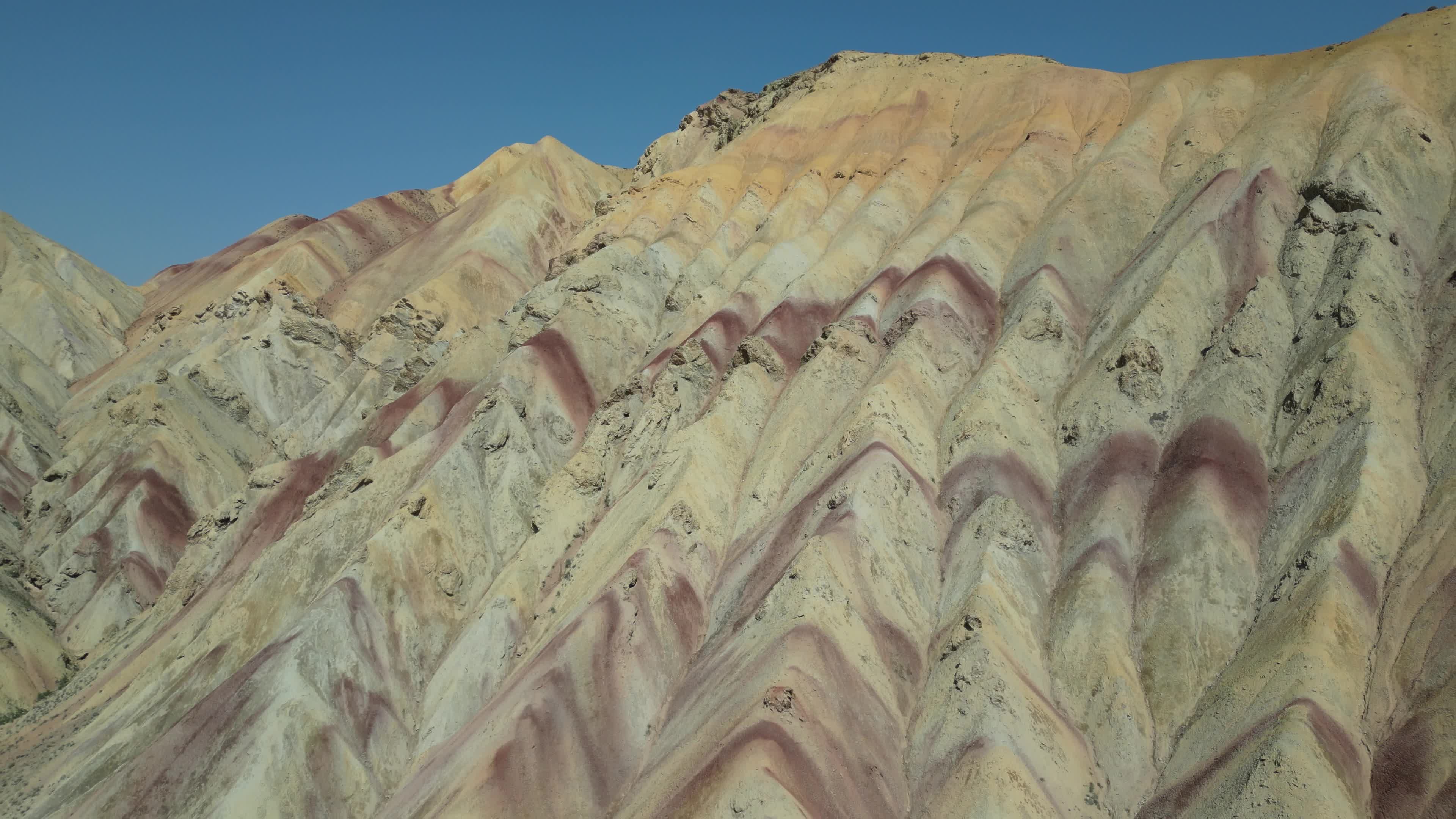 Drone videos of colorful mountains in Iran