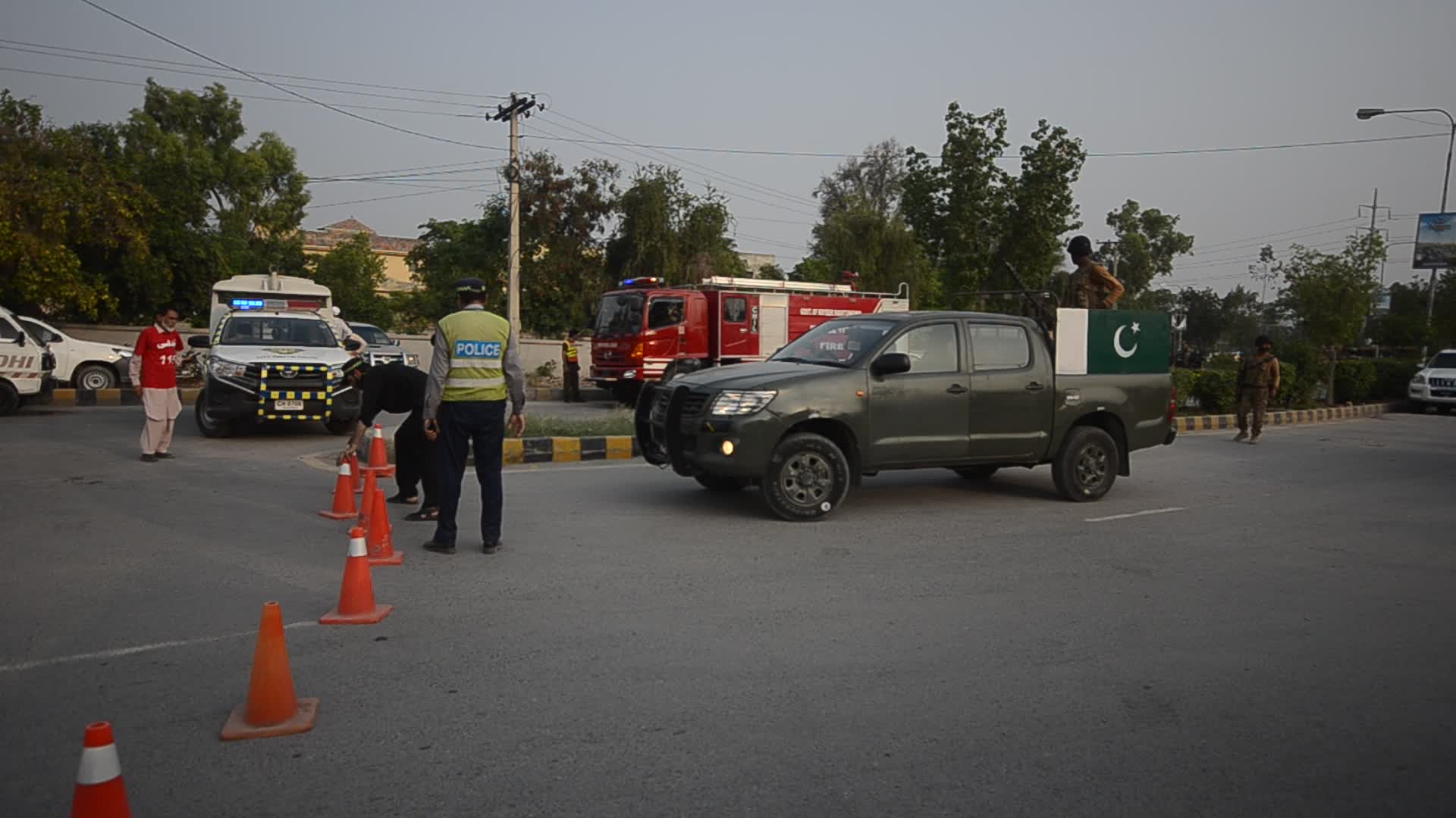 Blast targets paramilitary FC convoy in Peshawar
