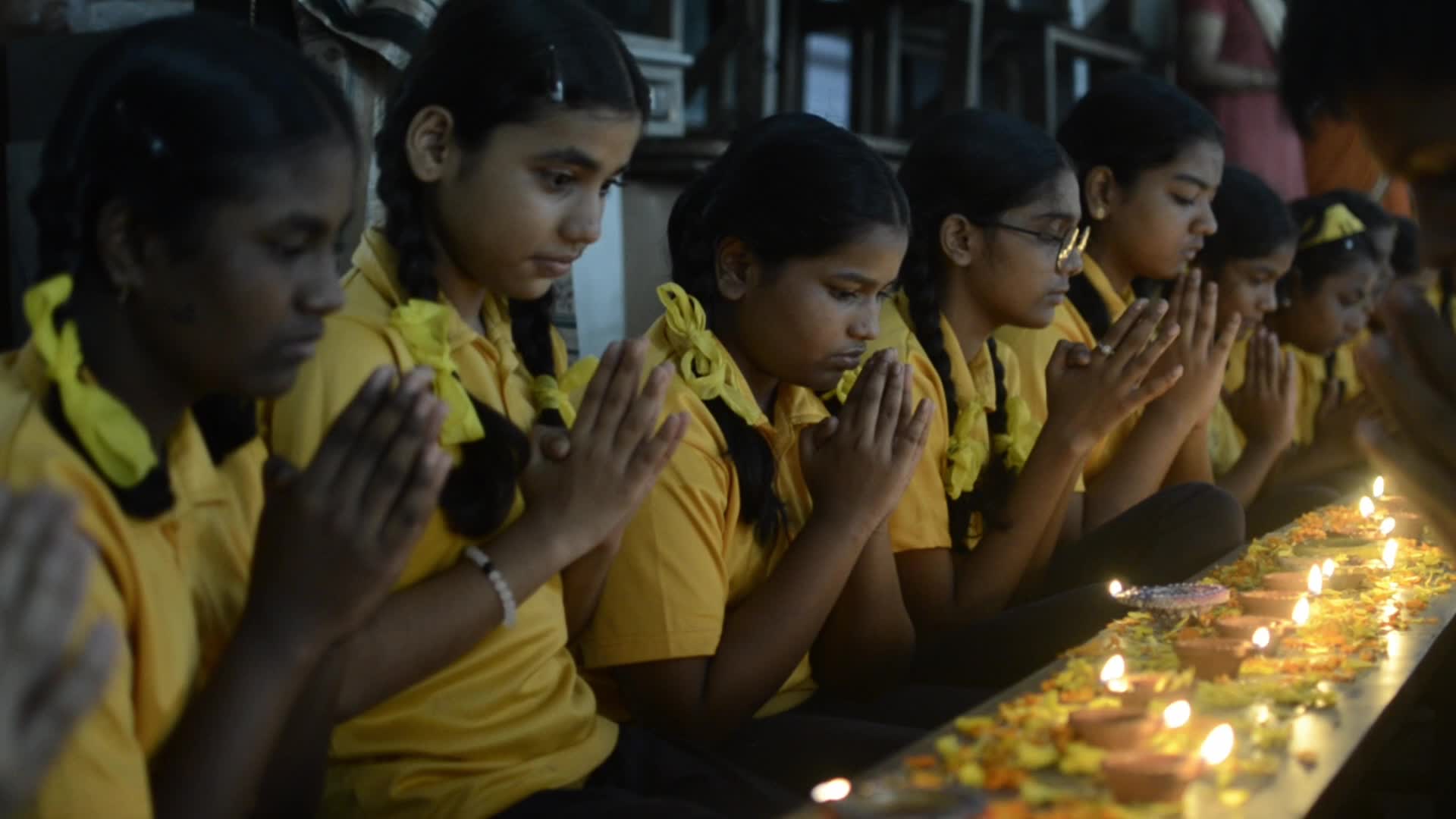 Deep Puja In Mumbai