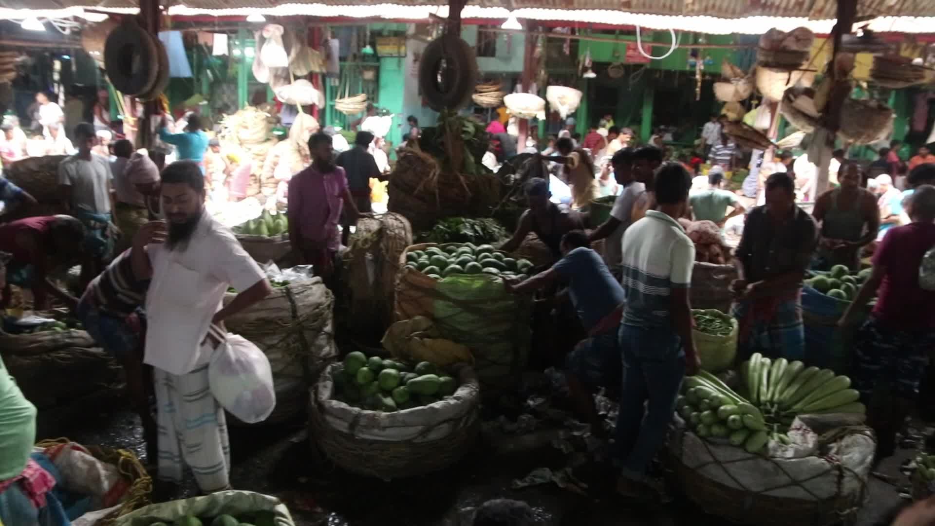 Wholesale vegetable market in Kolkata