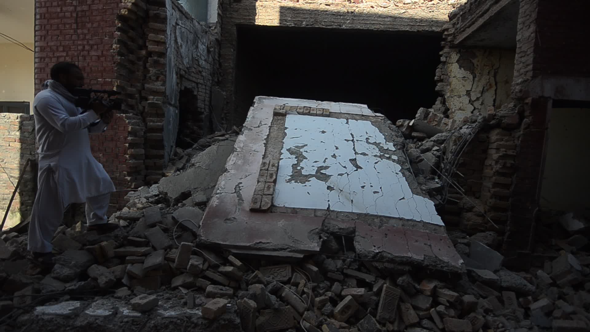 Three policemen among 4 martyred in blast in Khyber's Bara Bazaar
