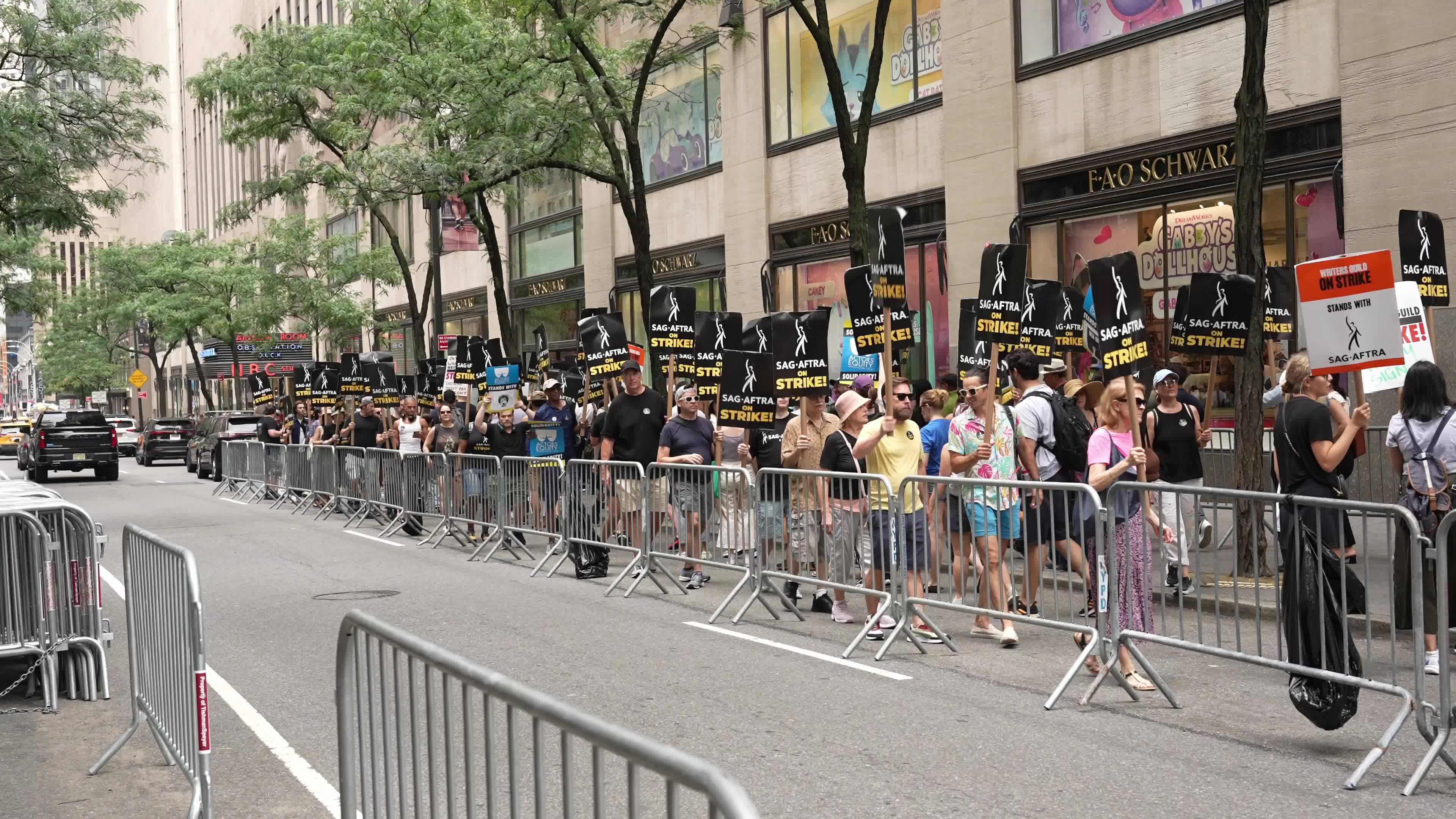 SAG-AFTRA Members Join The Picket Line In New York City
