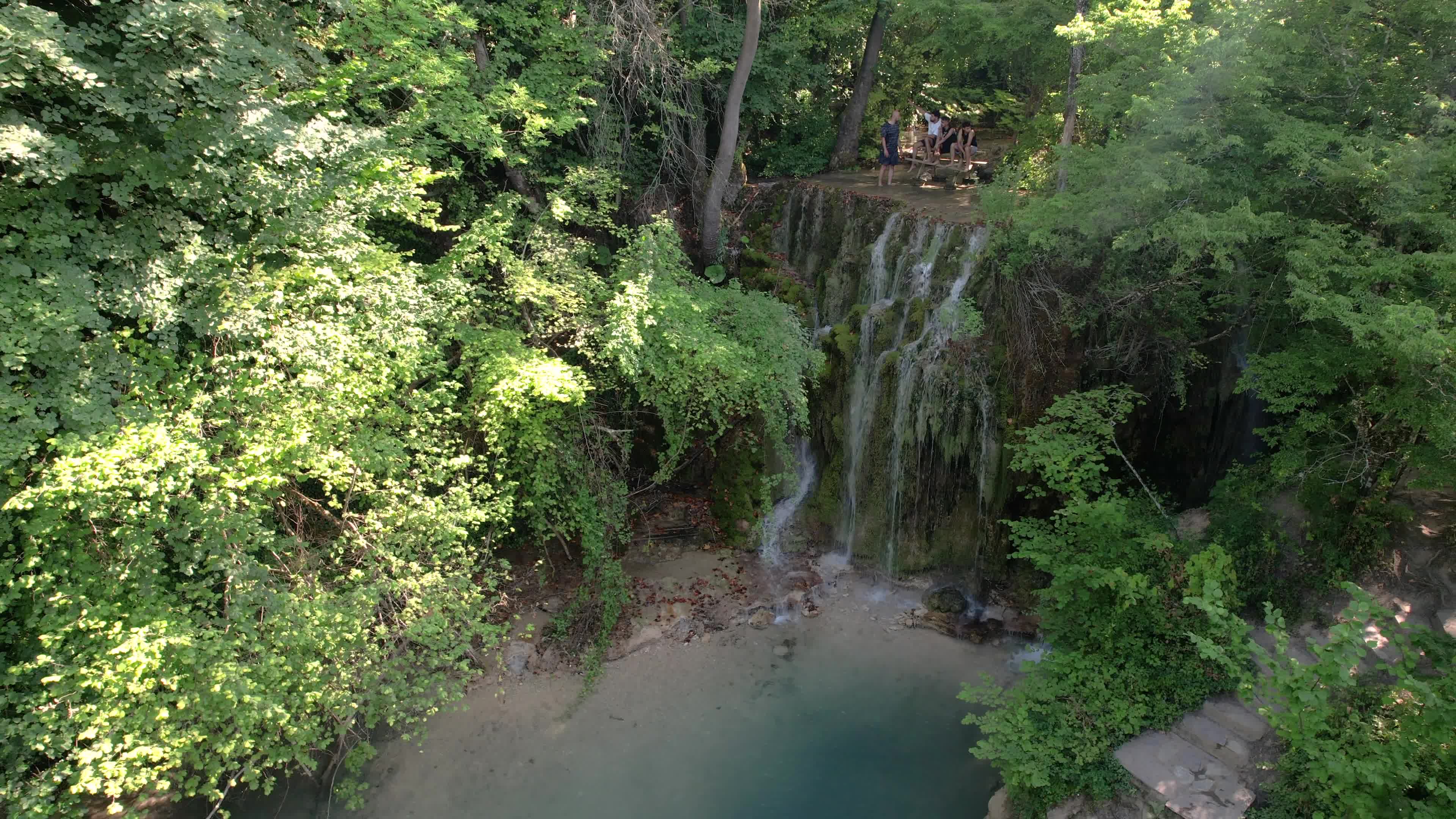Blue lake Skra