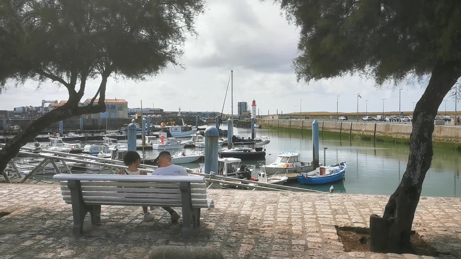 Daily life in the touristic island of Oleron in France