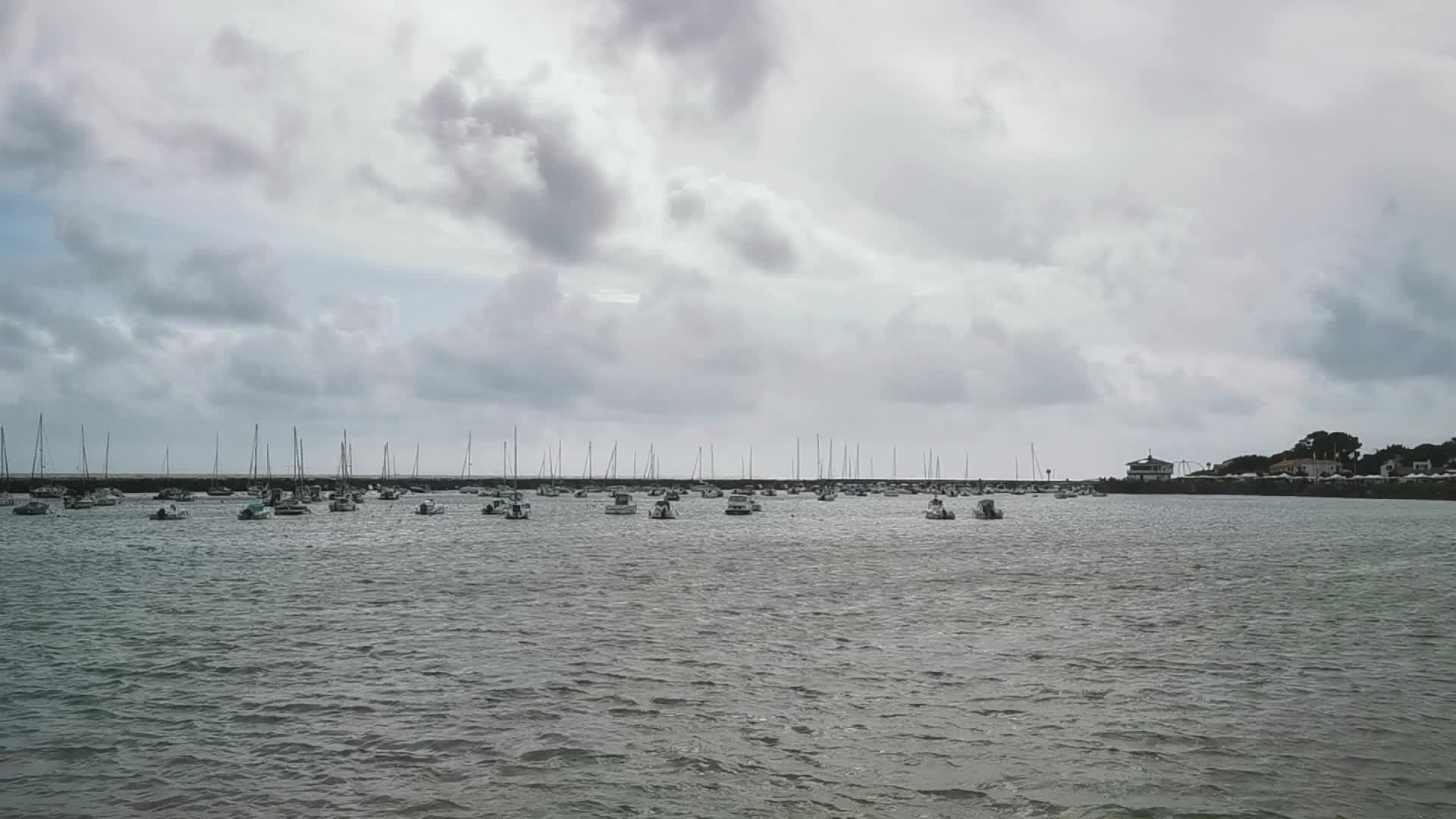 Forbidden beaches due to the strong tides tide in France