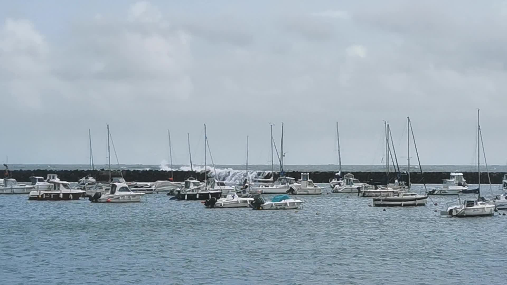 Forbidden beaches due to the strong tides tide in France