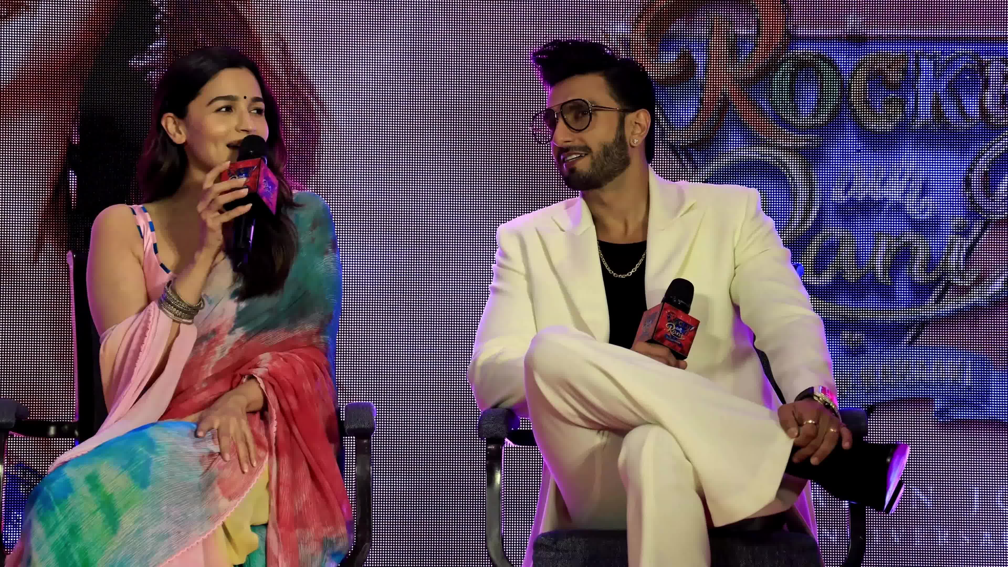 Bollywood Actors Ranveer Singh And Alia Bhatt Movie Promotion in Jaipur