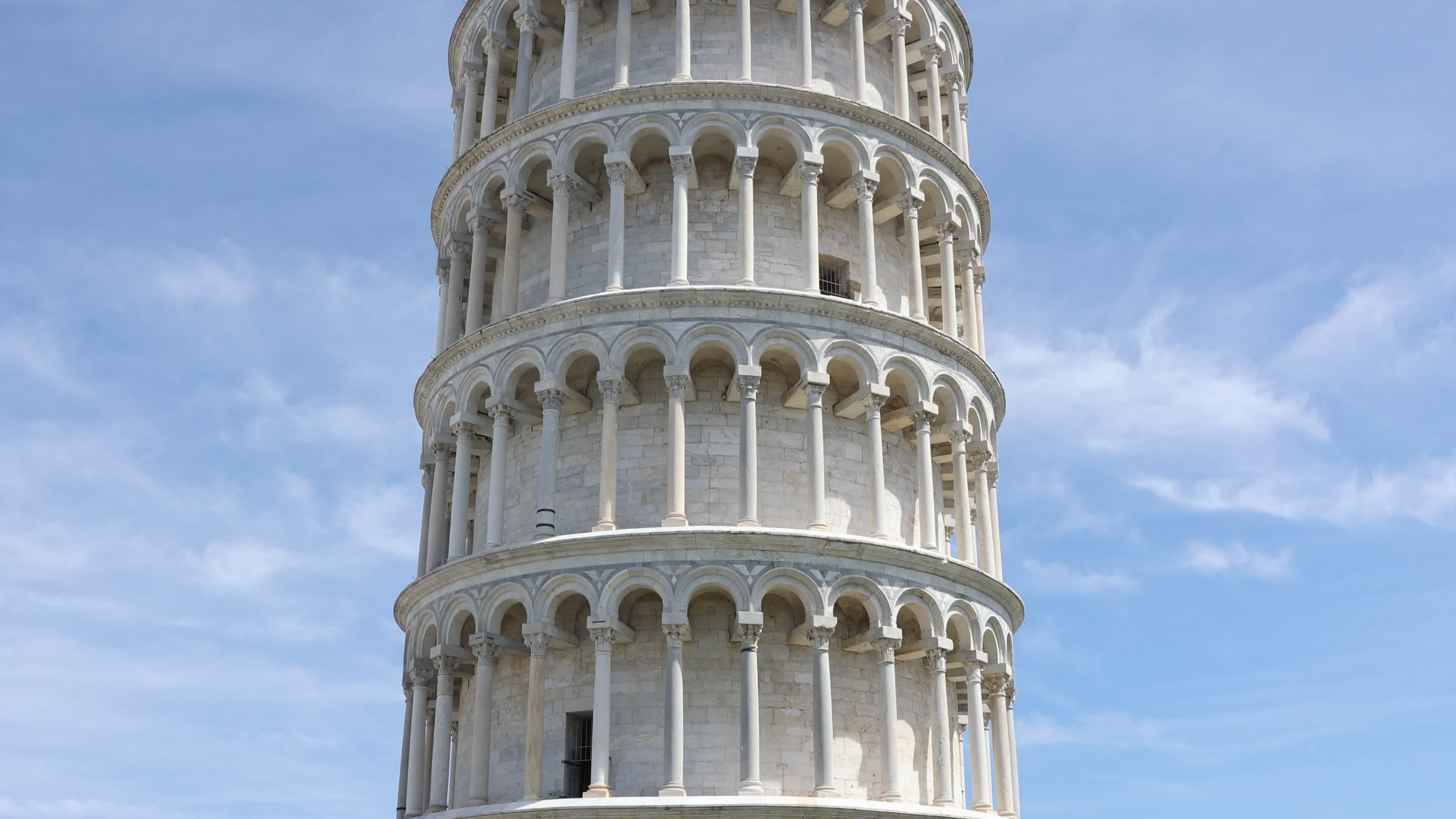 The Tower of Pisa turns 850, bells ring and a big celebration