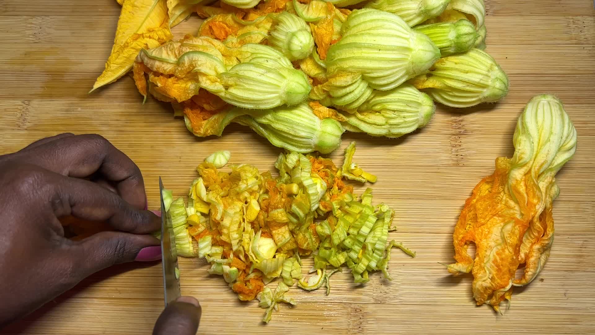 Squash flower Thoran