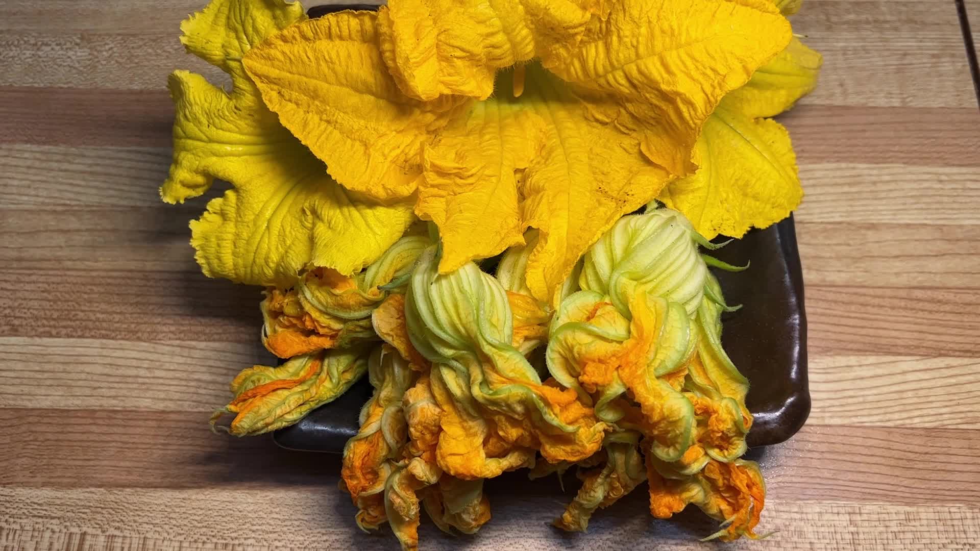 Squash flower Thoran