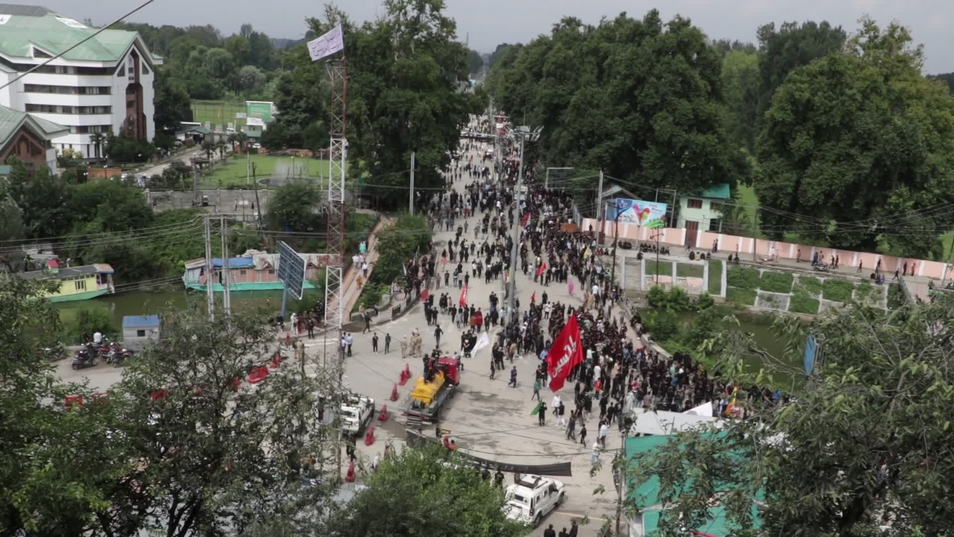 Shia mourners in Kashmir allowed Muharram procession after three decades