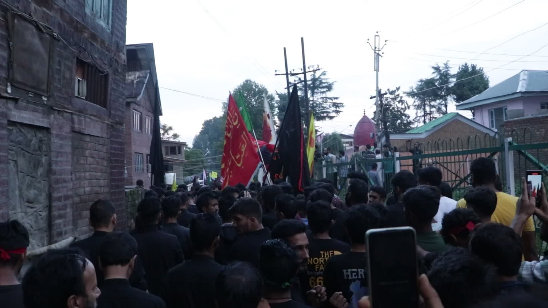 Shia mourners in Kashmir allowed Muharram procession after three decades