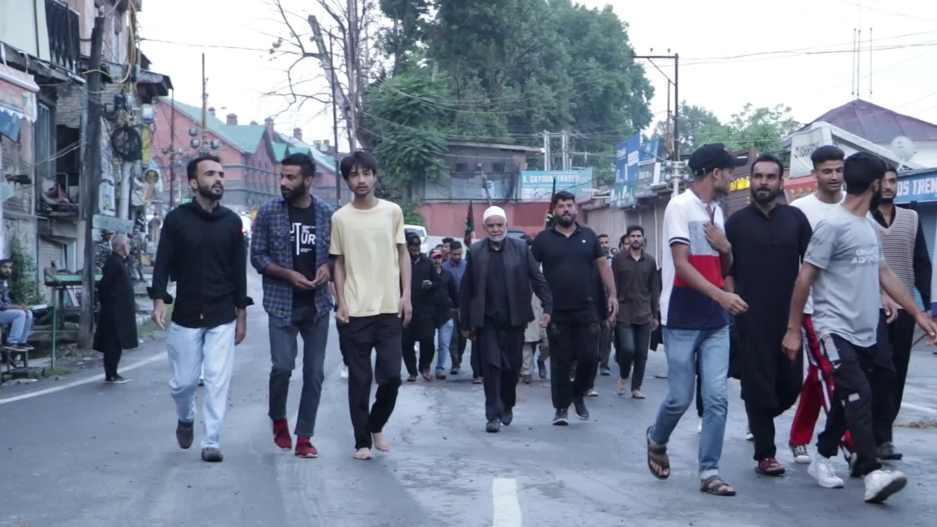 Shia mourners in Kashmir allowed Muharram procession after three decades