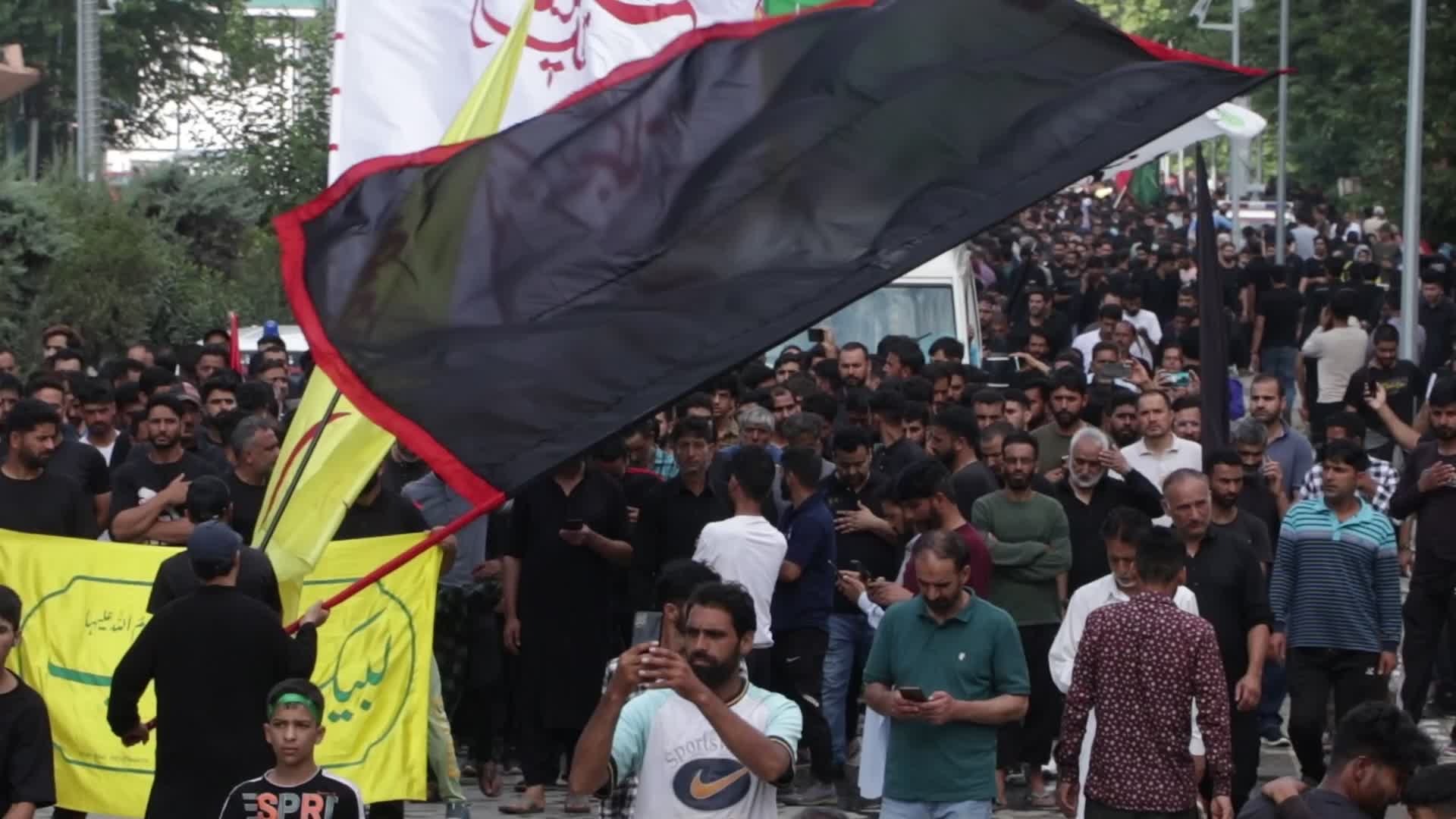 Shia mourners in Kashmir allowed Muharram procession after three decades