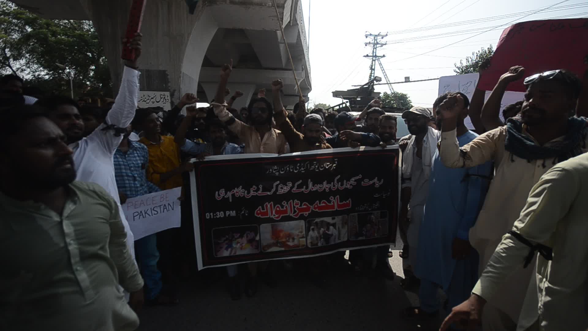 Christians in Peshawar protest mob violence
