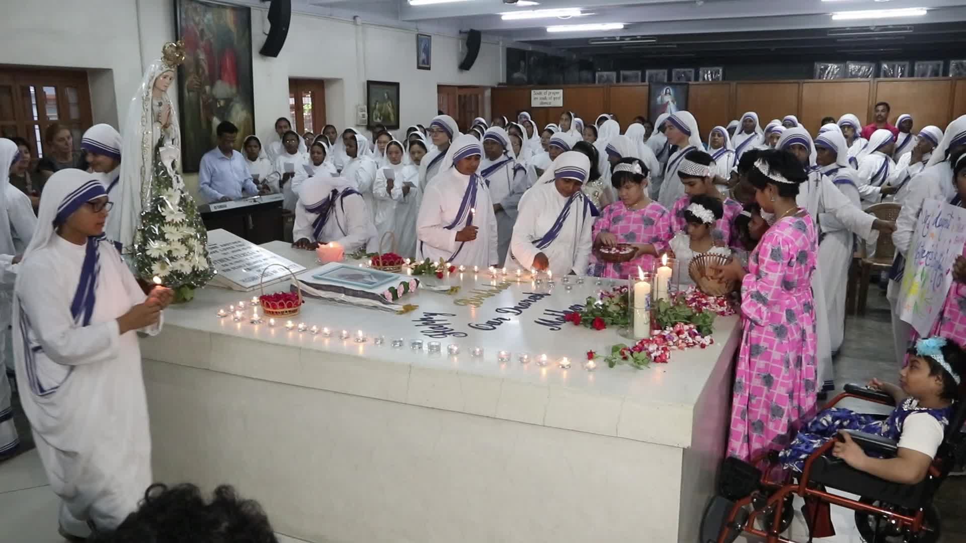 113th birthday celebration of Saint Teresa in Kolkata