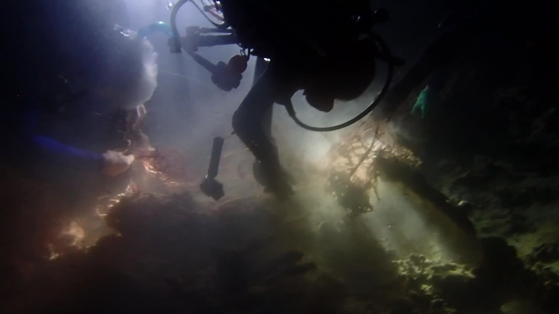 23hours Underwater ocean clean up in Malaysia 