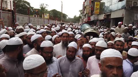 Hundreds protest in Dhaka over India's Kashmir stance