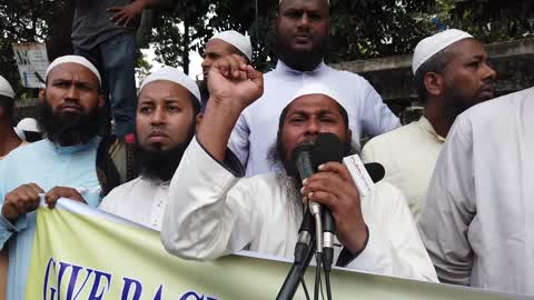 Hundreds protest in Dhaka over India's Kashmir stance