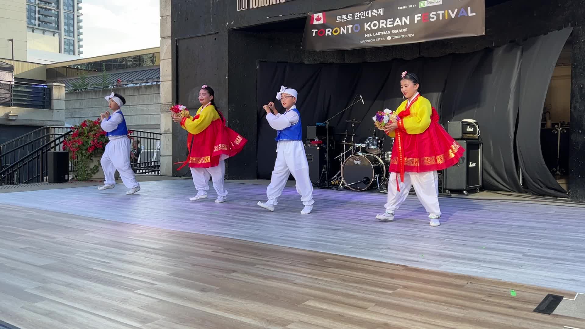 Korean children perform the flower basket dance