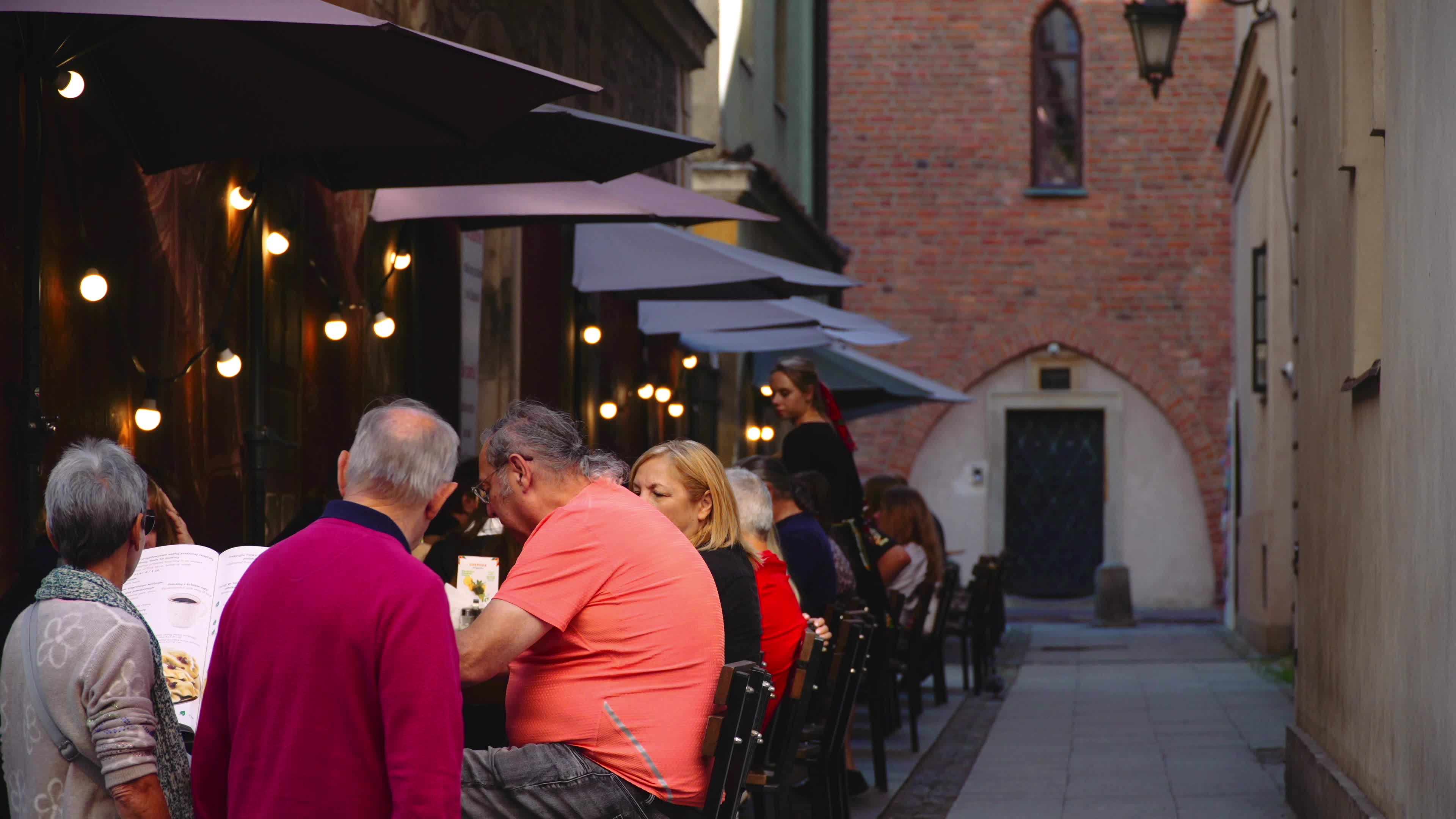 Daily life in Warsaw