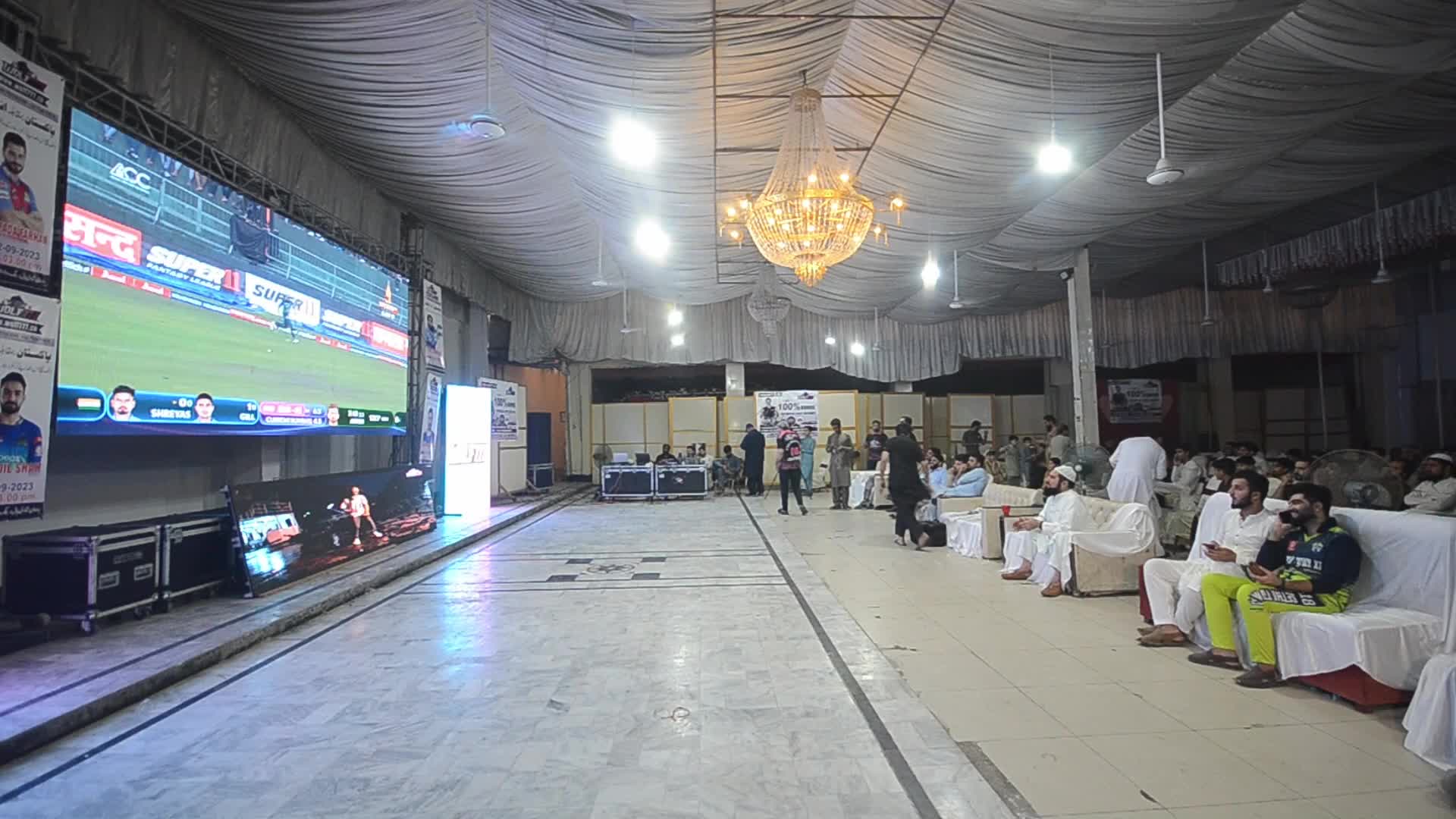 Pakistani fans are watching the live broadcast of the Cricket Asia Cup
