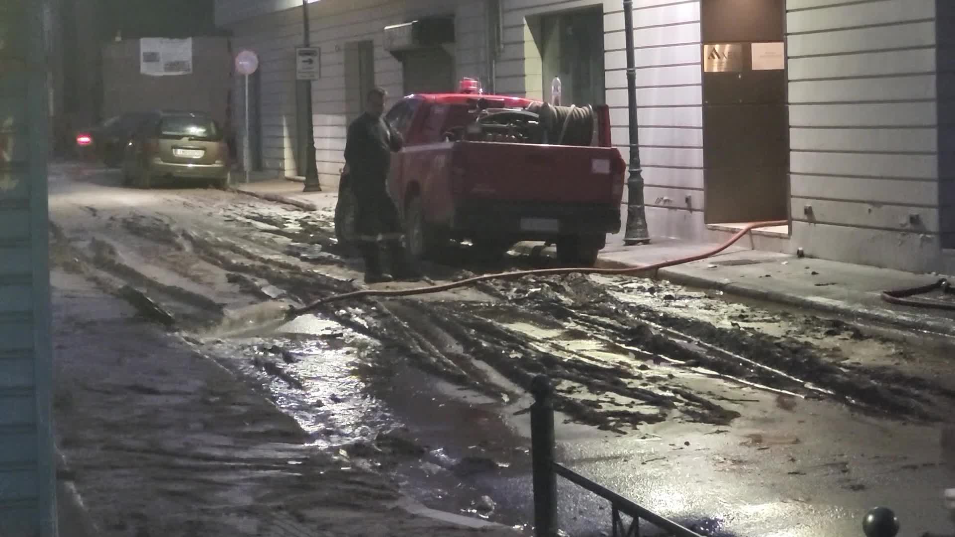 City of Volos hit by record rain and flash floods