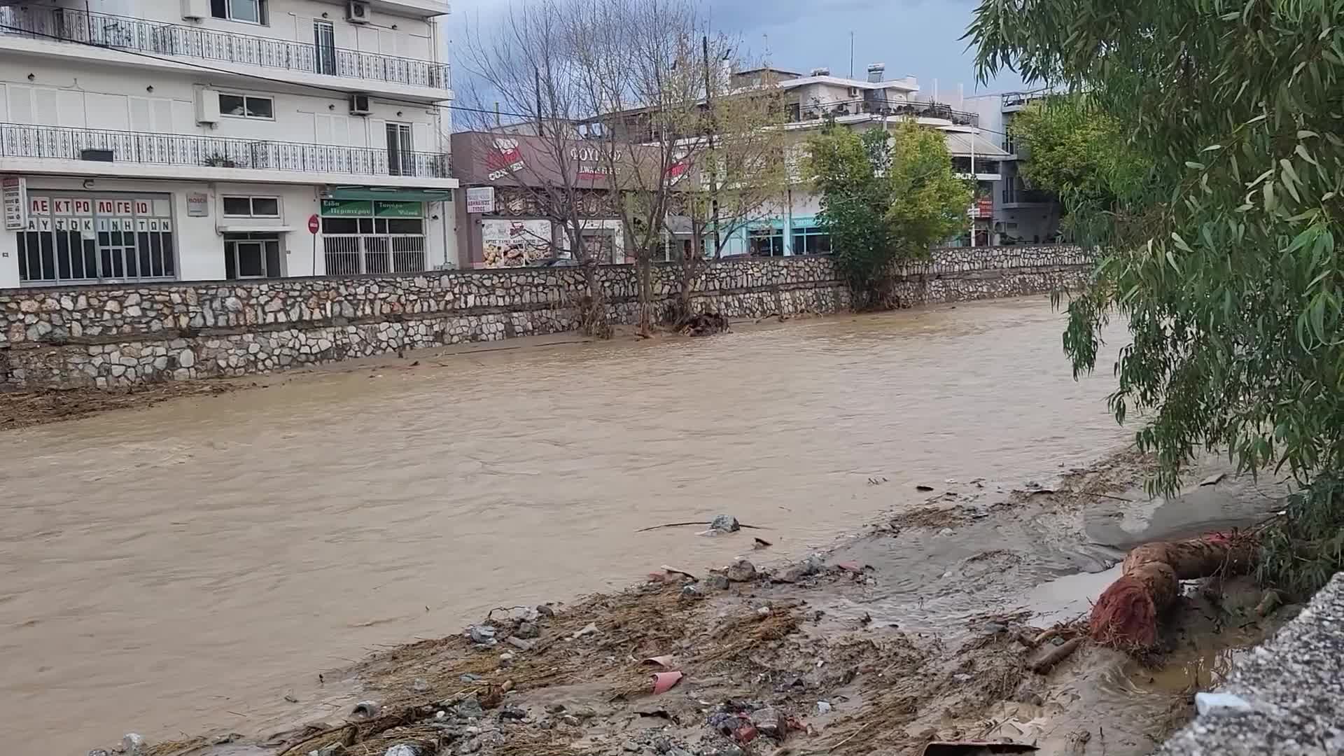 City of Volos hit by record rain and flash floods