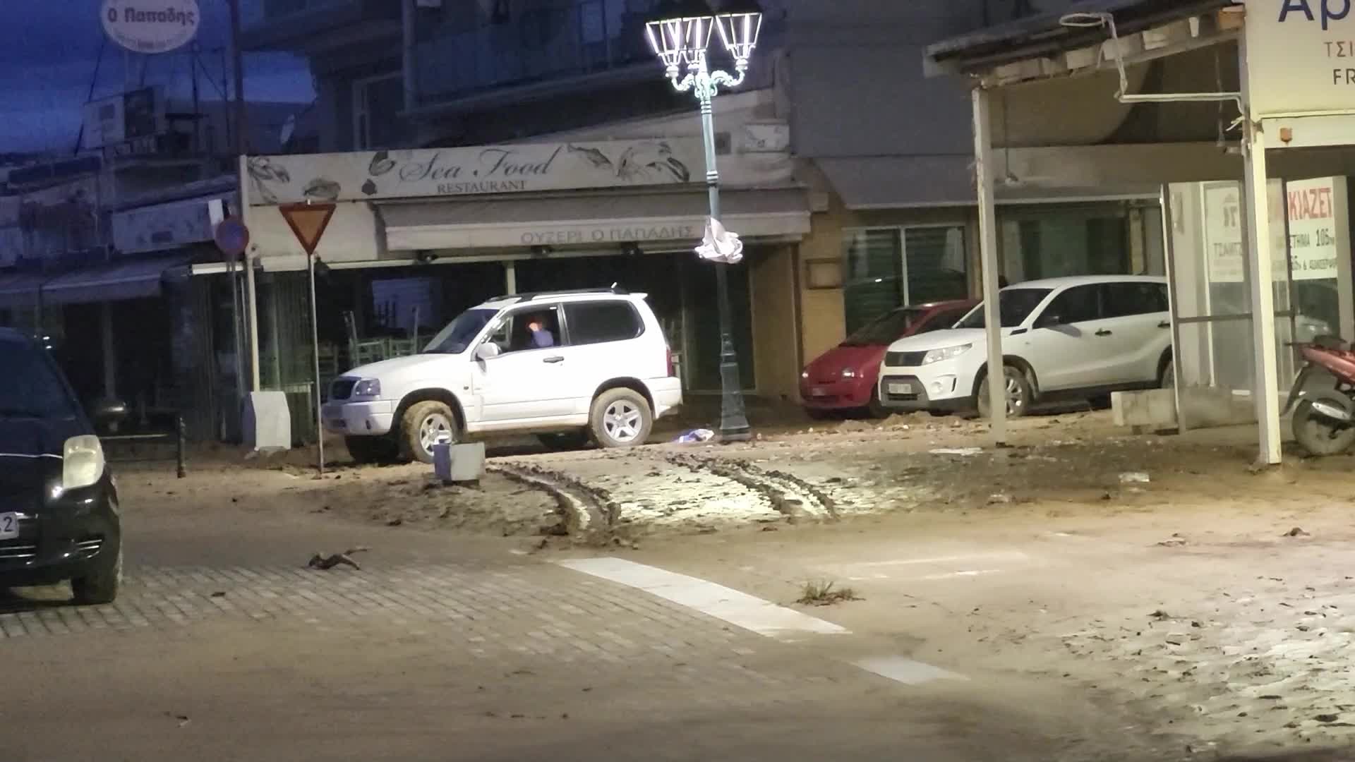 City of Volos hit by record rain and flash floods