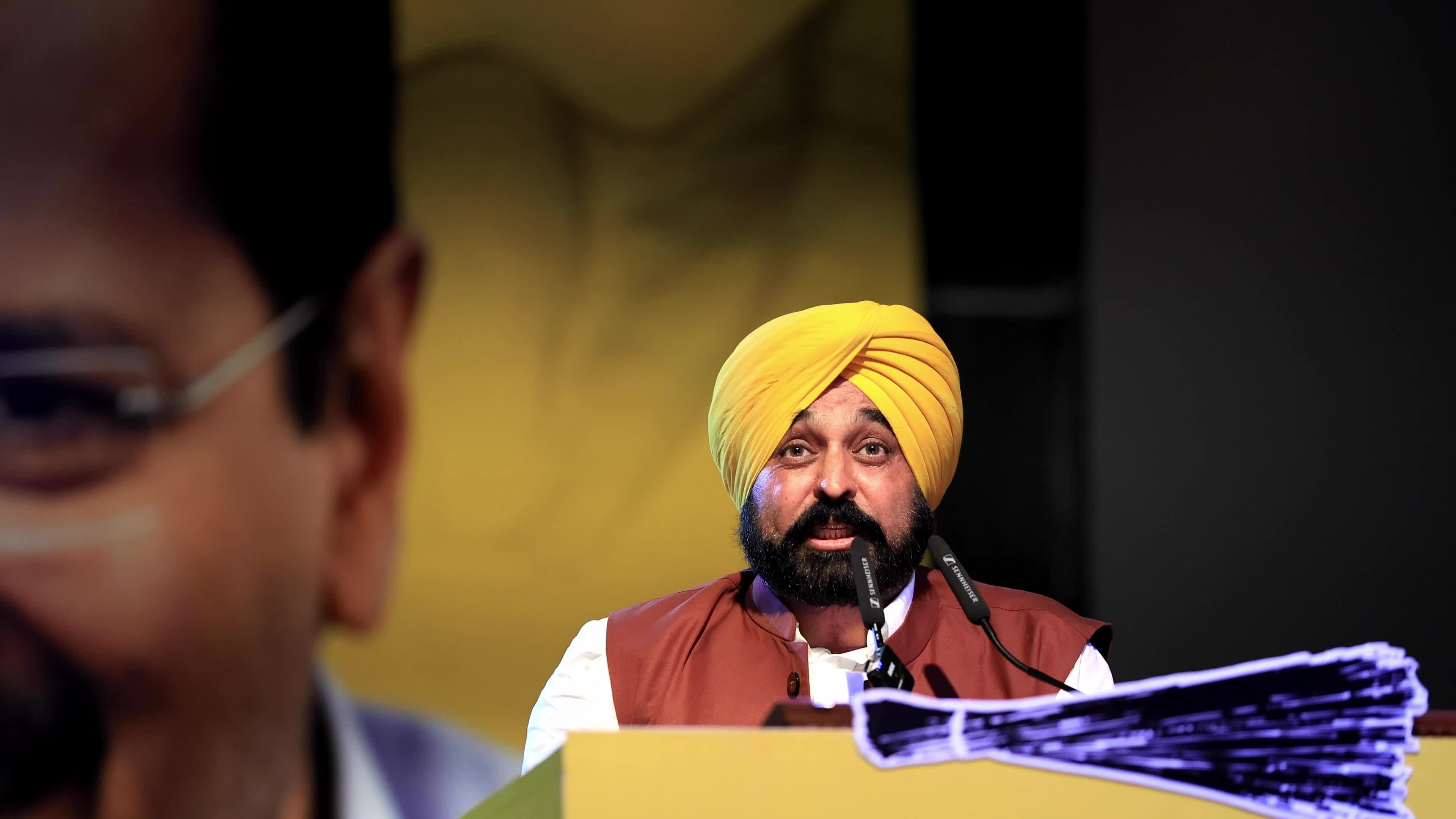 Delhi CM Arvind Kejriwal and Punjab CM Bhagwant Maan In Jaipur
