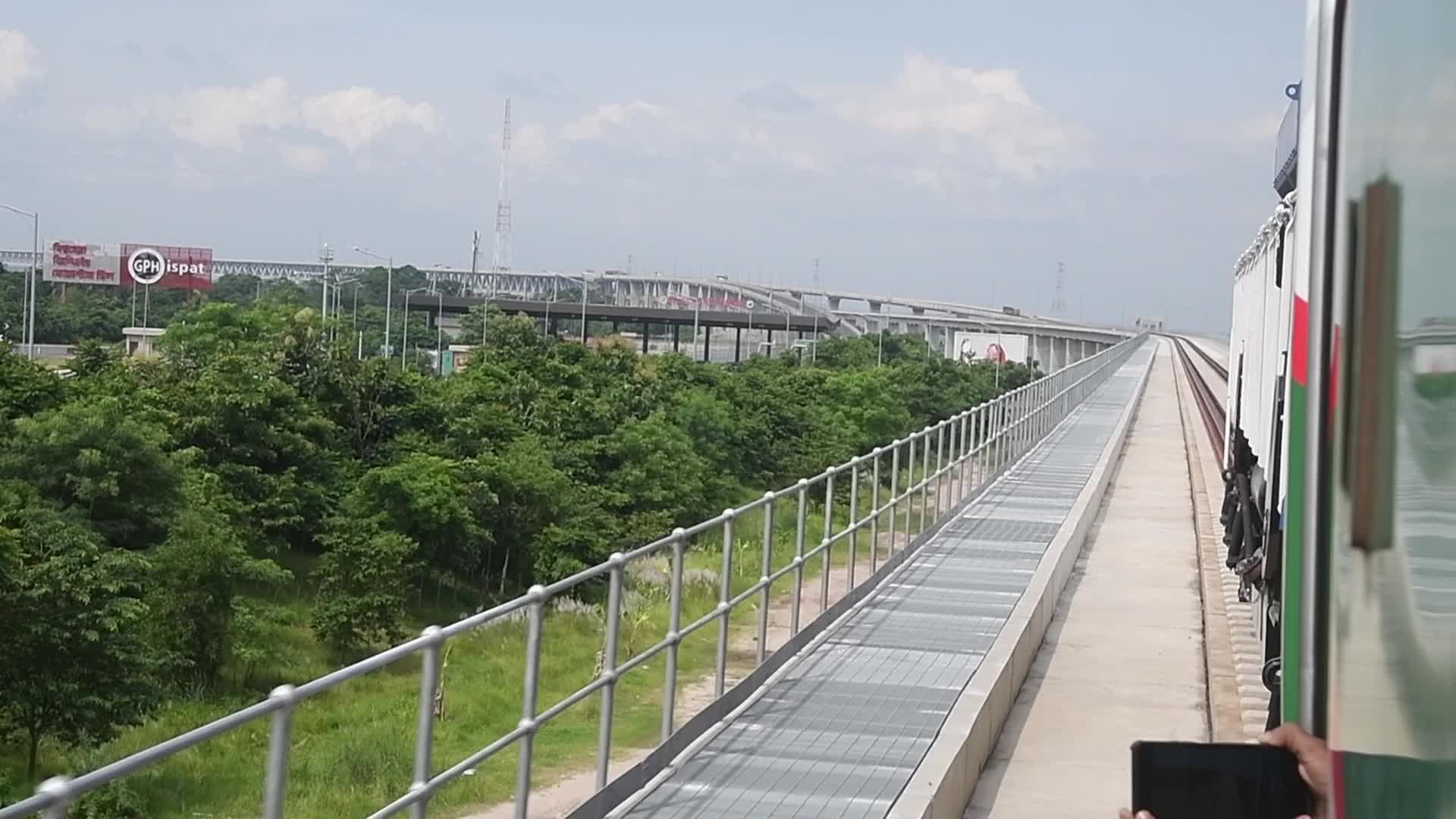 Special train completes test run via Padma Bridge