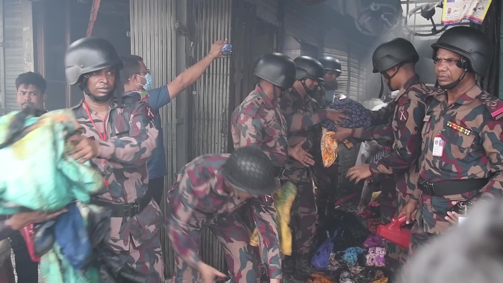 Fire in Dhaka