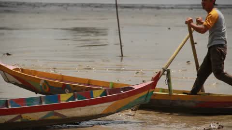 'Leper Boat' The Unique Tourism Attaction From Riau