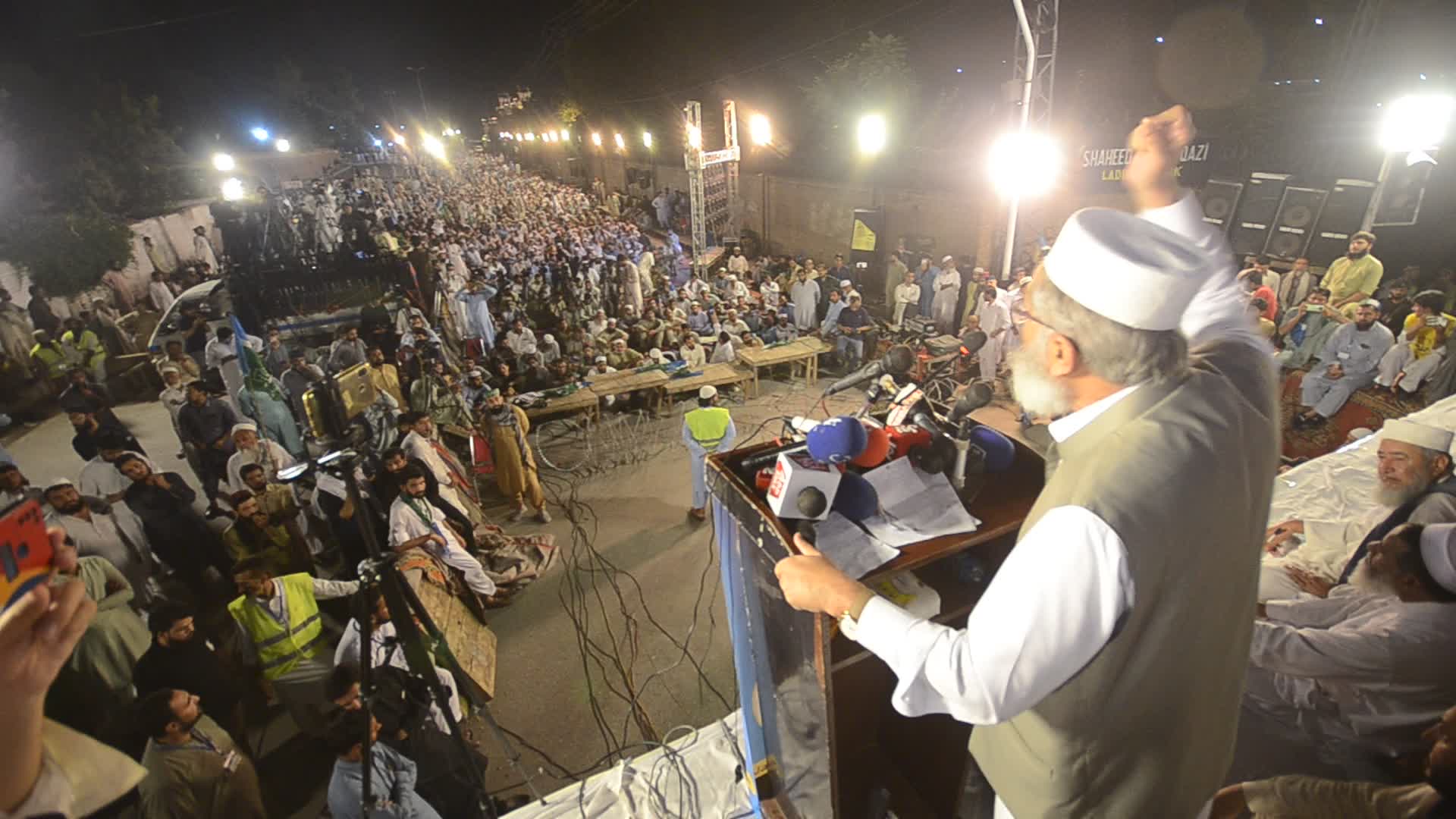 Jamat-e-Islami protest against inflation and rising fuel prices in Peshawar
