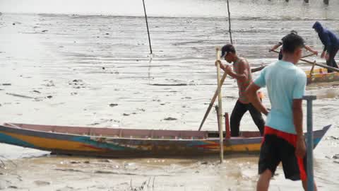 'Leper Boat' The Unique Tourism Attaction From Riau