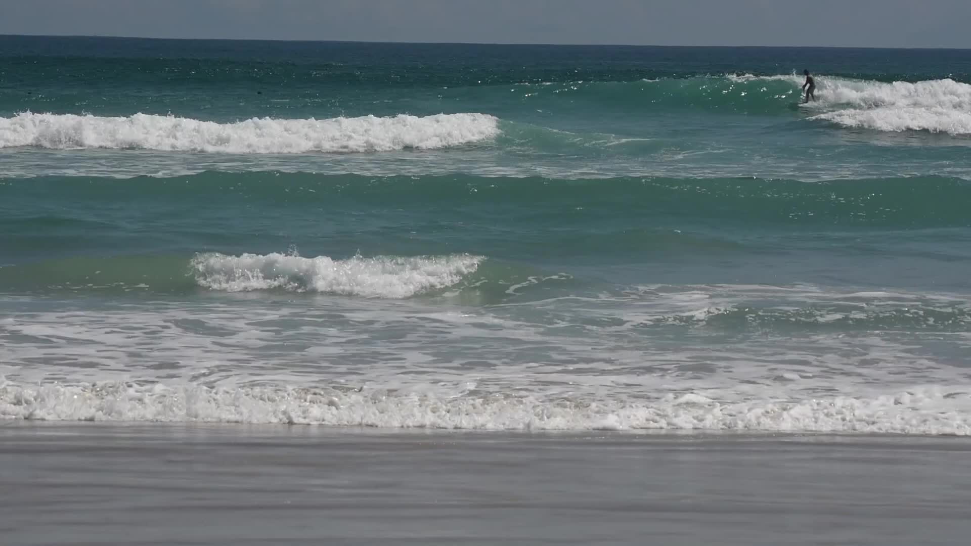 Hurricane Lee Brings Heavy Surf to Central Florida Coast
